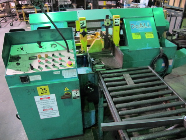 DOALL SAW, MODEL C305A HORIZONTAL 12î X 12î BAND SAW, AUTOMATIC BAR FEED, HYDRAULIC VISES-11
