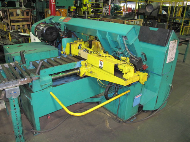 DOALL SAW, MODEL C305A HORIZONTAL 12î X 12î BAND SAW, AUTOMATIC BAR FEED, HYDRAULIC VISES-11