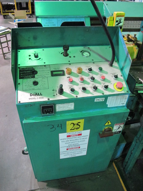DOALL SAW, MODEL C305A HORIZONTAL 12î X 12î BAND SAW, AUTOMATIC BAR FEED, HYDRAULIC VISES-11