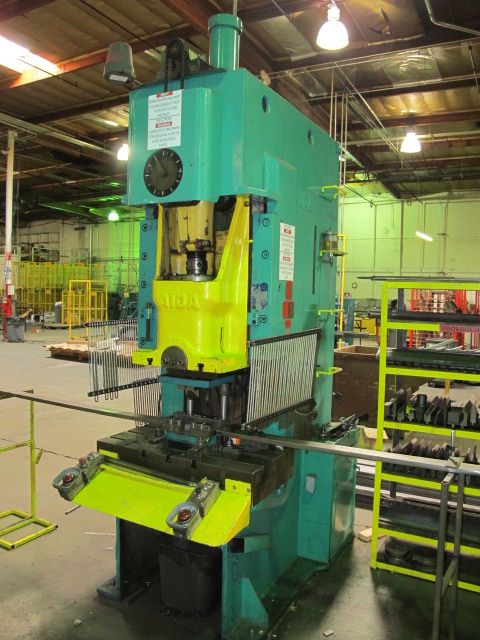AIDA PUNCH PRESS, MODEL PP-XGC-75SU, OBS  75 TON, 19î X 37î BOLSTER, 160 SPM, 21î X 15î SLIDE, 12î SHUT HEIGHT, DUAL PALM BUTTONS S/N C-75-250-14