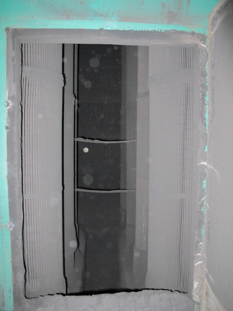 NORDSON, MODEL CK-9000, POWDER COATING BOOTH, CYCLONE TYPE POWDER, 9000 CFM, (8) AUTOMATIC SPRAY GUNS, APPROX. 60î X 72î OPENINGS, APPROX. 22Í INTERIOR BOOTH LENGTH, SINGLE PASS, I- CONTROL SYSTEM, DIAGRAM NO. P97-394A-05, POWER COATING GUNS, ETC-20