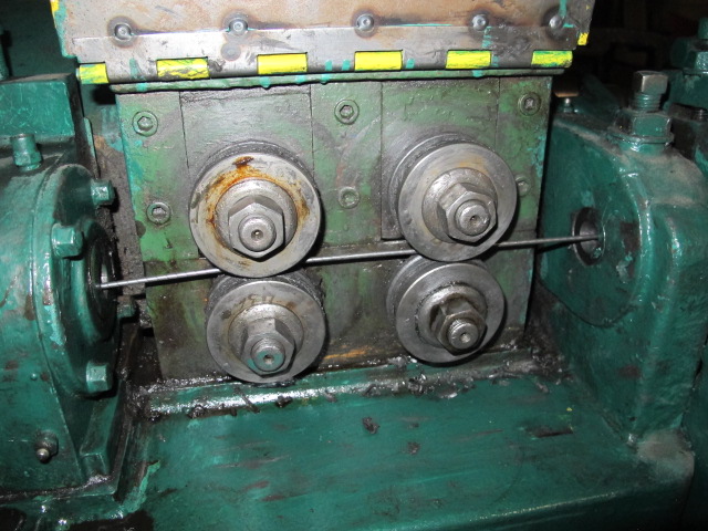 LEWIS WIRE STRAIGHTENER AND CUT OFF, AUTOMATIC, TWO PLANE, CUT-OFF, PAYOFF REELS, MEASURE RACK 45î, S/N N/A-24