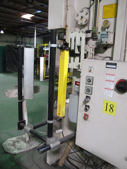 WYSONG HYDRAULIC PRESS BRAKE, MODEL MT18-104, 10' X 60 TON CAPACITY, 6î STROKE, 9î ADJUSTMENT, 15î DIE SPACE, AUTOGAGE G24 BACKGAUGE, DUAL PALM CONTROL ON PEDESTAL STAND, ELECTRIC FOOT PEDAL,  STI MINI SAFE MS4400 SERIES LIGHT SAFETY CURTAINS, S/N MTH60-120-3