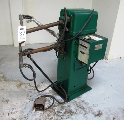 ACME ROBOTRON PRESS TYPE SPOT WELDER, 25 KVA, 24î ARMS-37