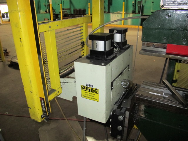 SERVO MAX CNC SERVO FEEDER, MODEL SMX SE 12 FEEDER, 12" WIDTH, .156 ñ MILD STEEL, GE FANUC CNC CONTROL, S/N C22076-8