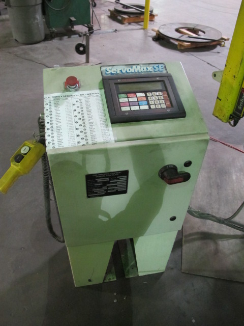 SERVO MAX CNC SERVO FEEDER, MODEL SMX SE 12 FEEDER, 12" WIDTH, .156 ñ MILD STEEL, GE FANUC CNC CONTROL, S/N C22076-8