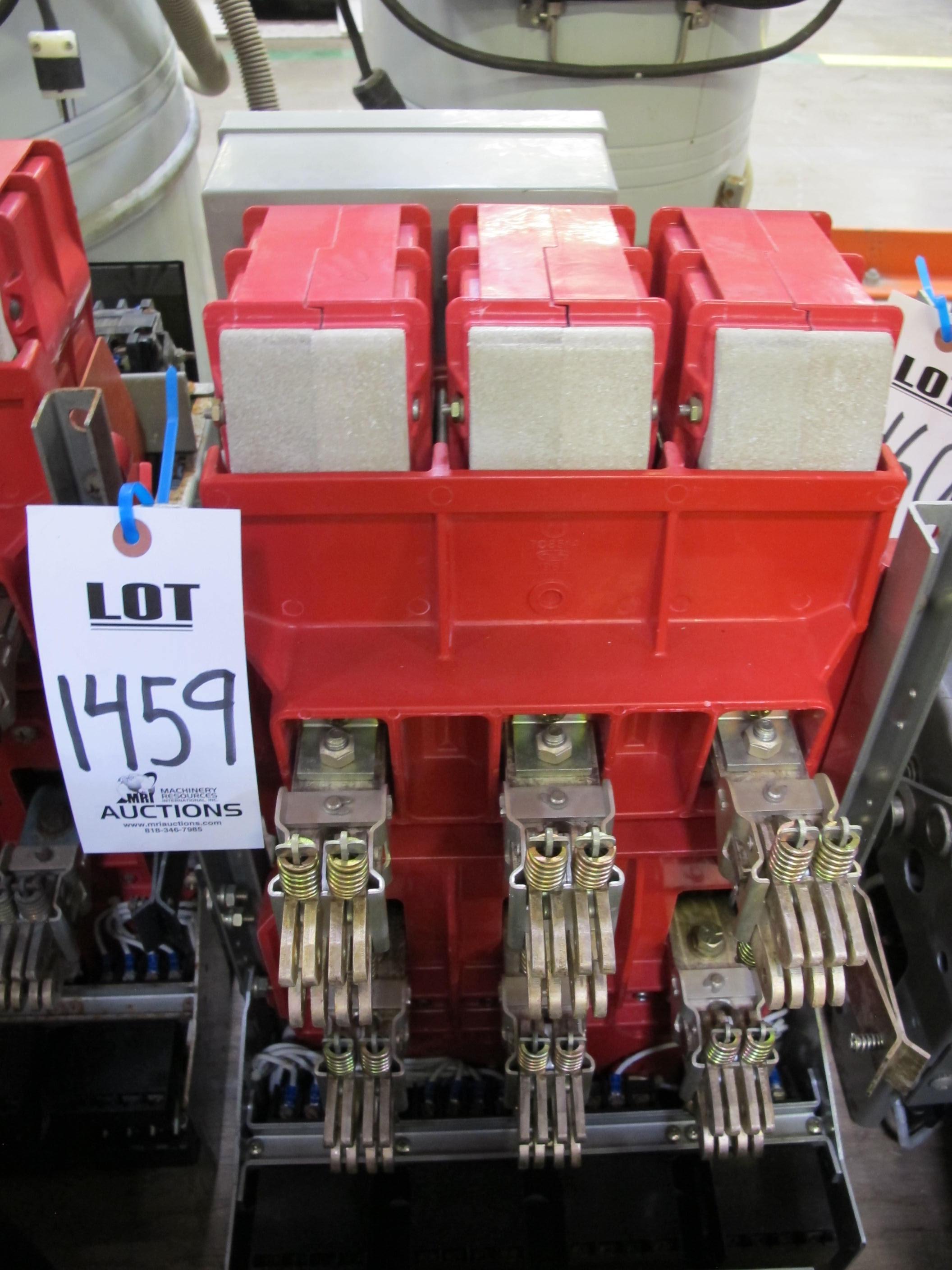 (2) ITE IMPERIAL CIRCUIT BREAKERS, TYPE K600-S, FRAME SIZE 600 AMP, 60 HZ, ABB SOLID STATE TRIP TYPE SS. LOADING & HANDLING $15-1459