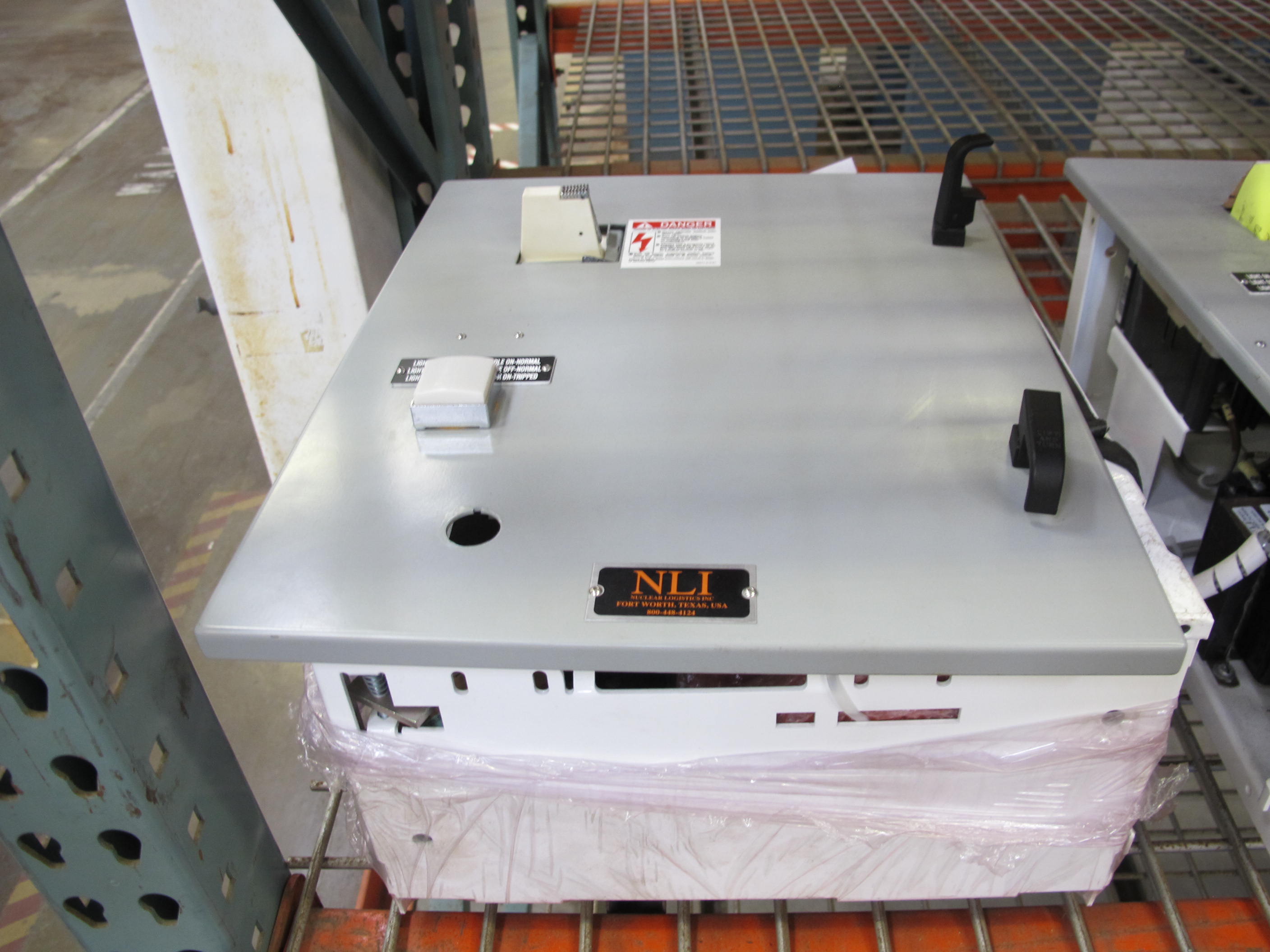 (6) NLI ELECTRIC MOTOR STARTERS, WITH SQUARE-D AND MICRON PARTS. LOADING & HANDLING $15-1467