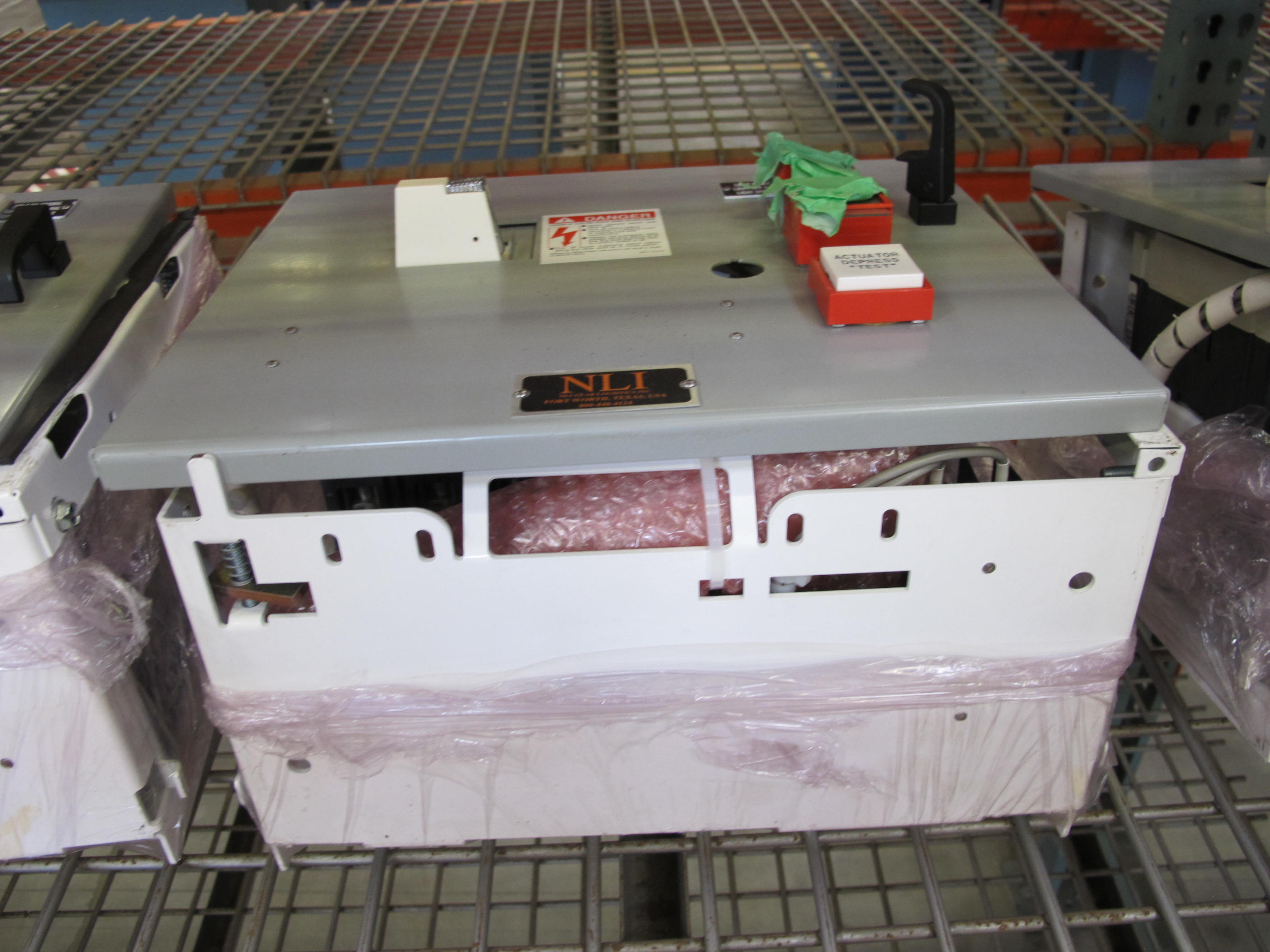 (6) NLI ELECTRIC MOTOR STARTERS, WITH SQUARE-D AND MICRON PARTS. LOADING & HANDLING $15-1467