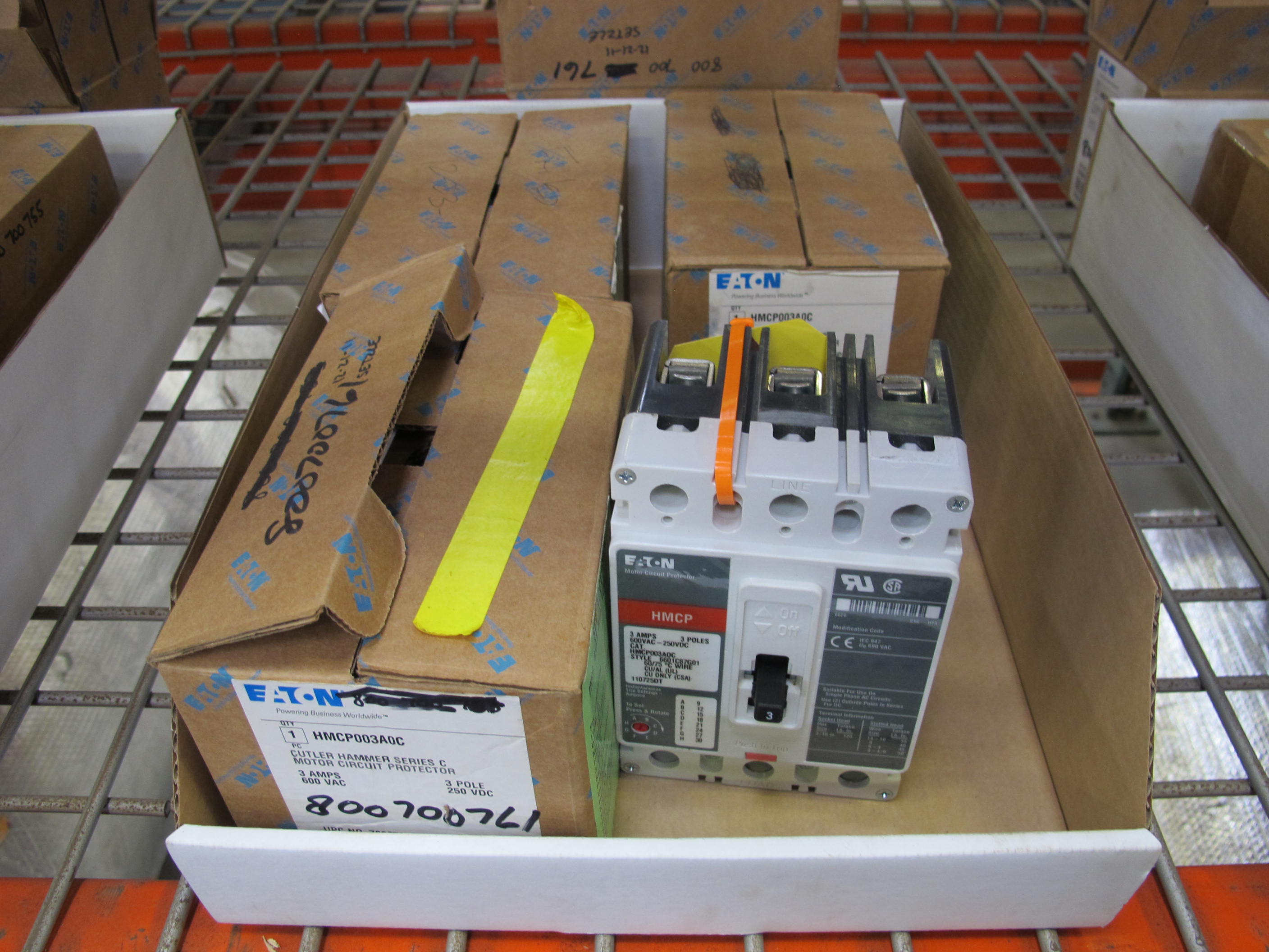 MISC. SQUARE-D AND CUTLER HAMMER MOTOR CIRCUIT PROTECTORS WITH ROLLS OF REFLECTIVE TARP. LOADING & HANDLING $5-1471