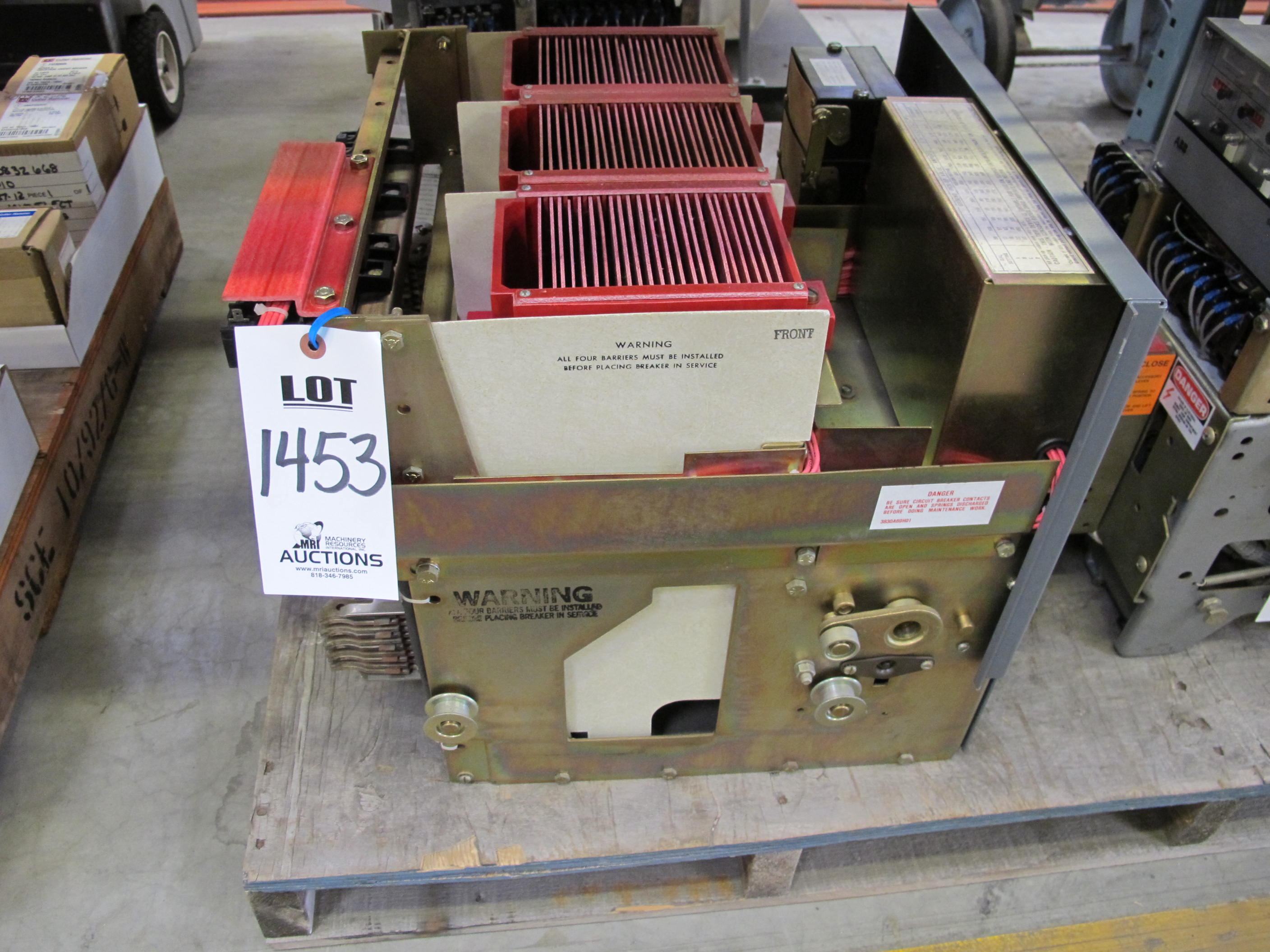 LOT TO INCLUDE: (1) WESTINGHOUSE CIRCUIT BREAKER, TYPE DS-420, 2000 AMP FRAME, 60 HZ. (2) ITE IMPERIAL CIRCUIT BREAKERS, TYPE K600-S, FRAME SIZE 600 AMP, 60 HZ, ABB SOLID STATE TRIP TYPE SS. LOADING & HANDLING $15-1453