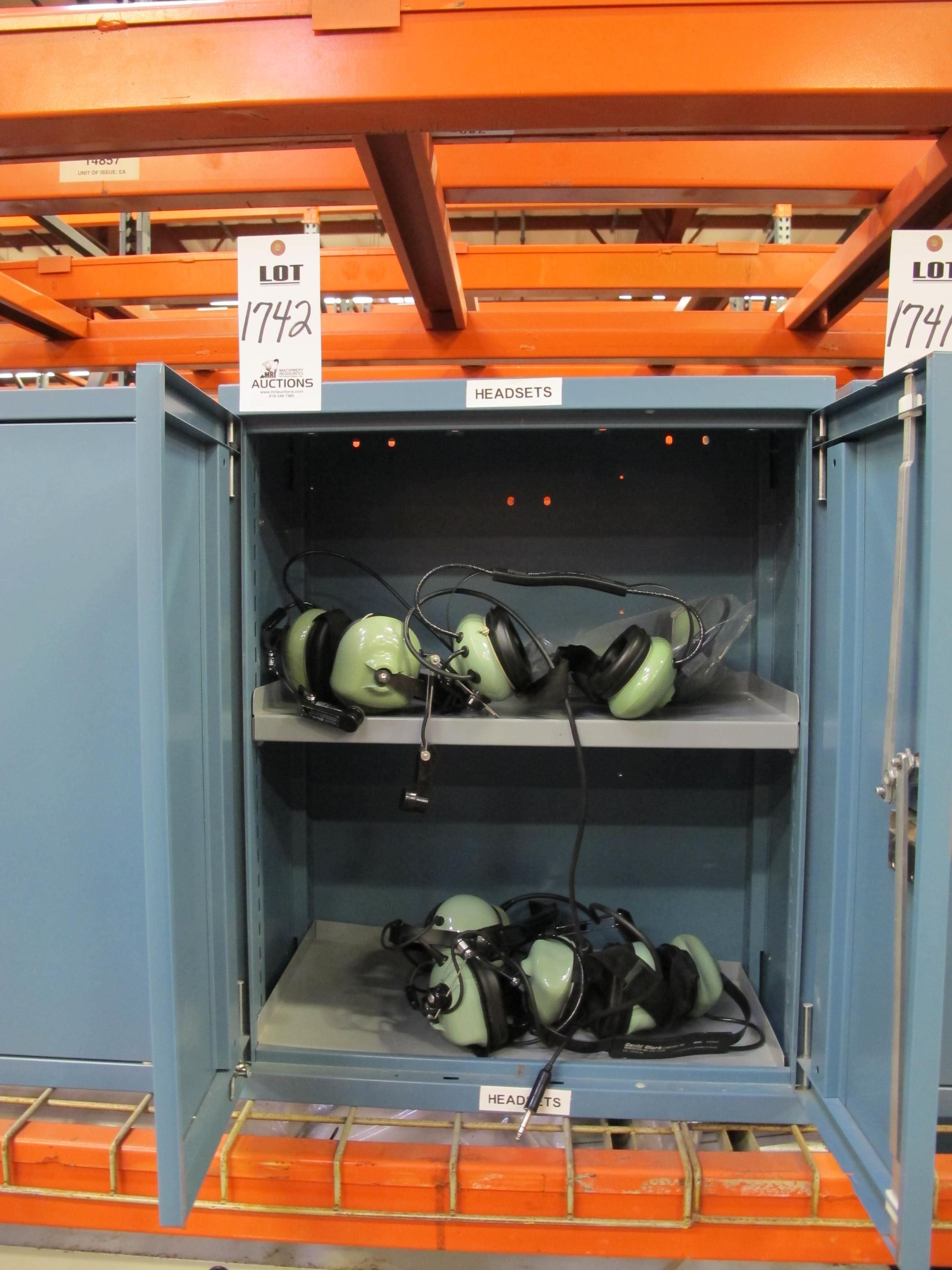 LISTA 1 SHELF LOCKER CABINET WITH CONTENTS. LOADING & HANDLING $5-1742