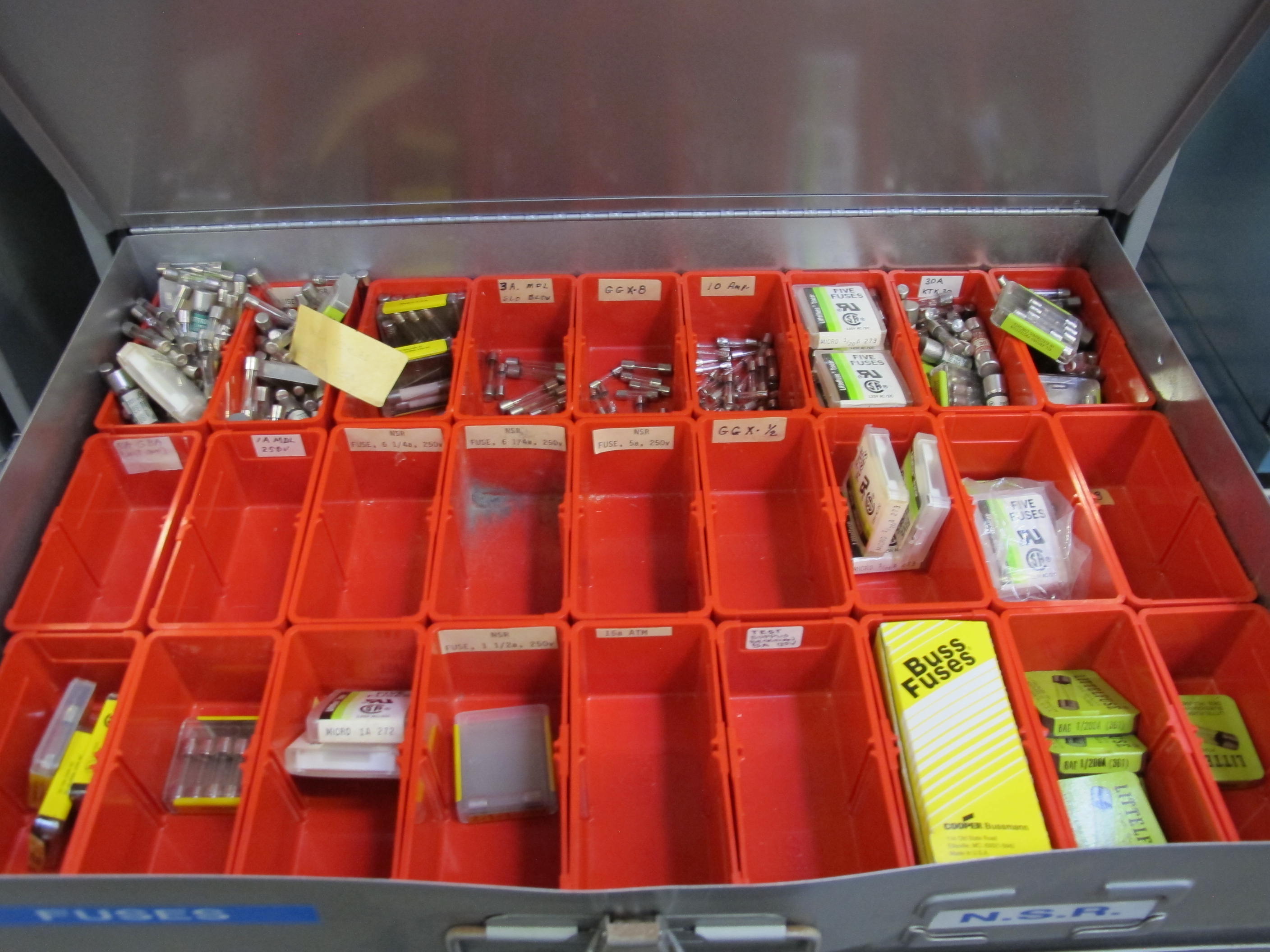 (2) 4 DRAWER PARTS CABINETS WITH CARRY DRAWERS TO INCLUDE CONTENTS: DIODES, RESISTORS, CAPACITORS, LIGHT BULBS, FUSES, TRANSISTORS, CIRCUITS. LOADING & HANDLING $15-1751