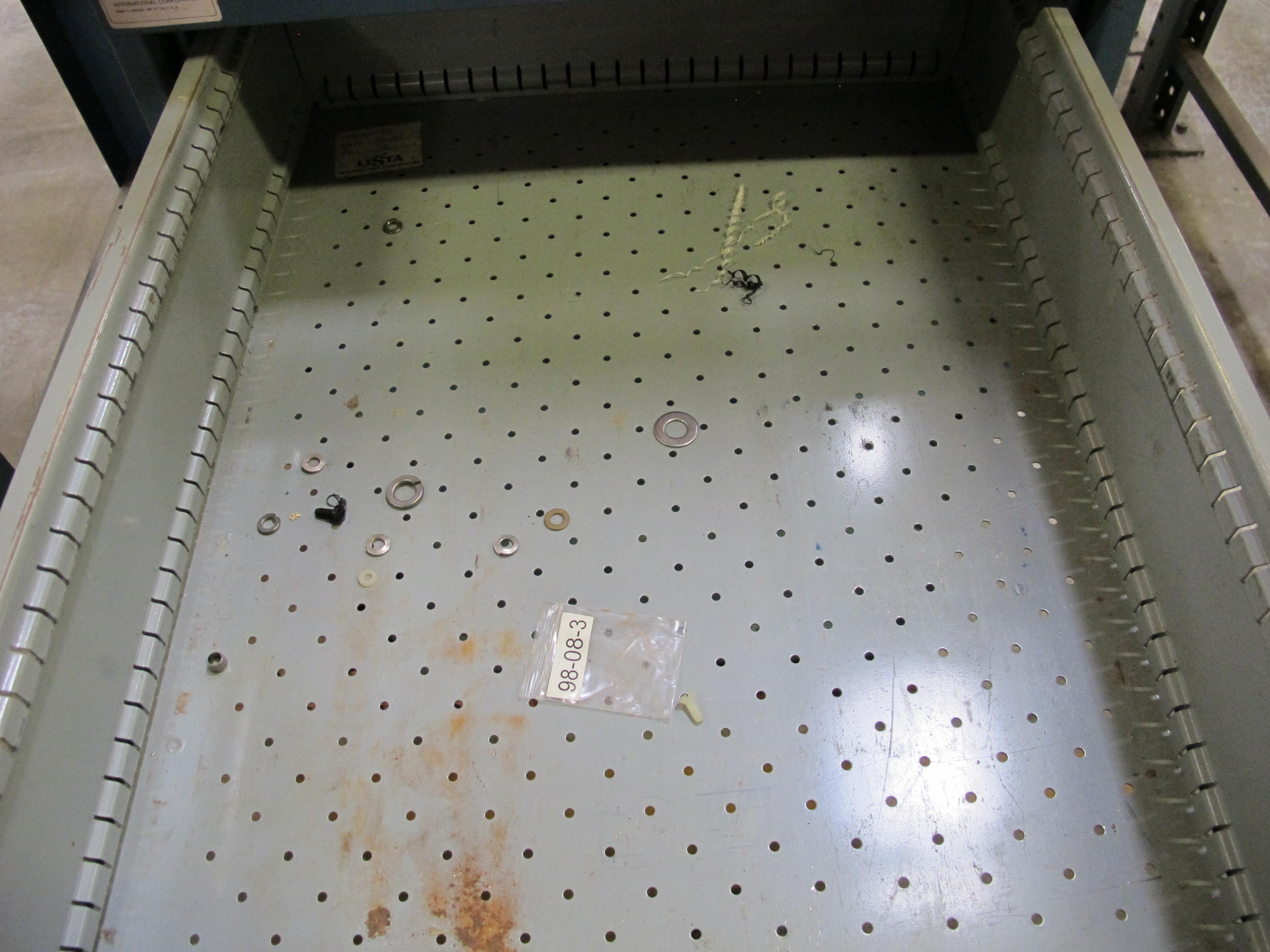 LOT TO INCLUDE: (1) BUTCHER BLOCK TABLE TOP 48"L X 30"W, (1) LISTA DUAL DESK LEG, (1) LISTA 4 DRAWER CABINET WITH CONTENTS. LOADING & HANDLING $15-1702