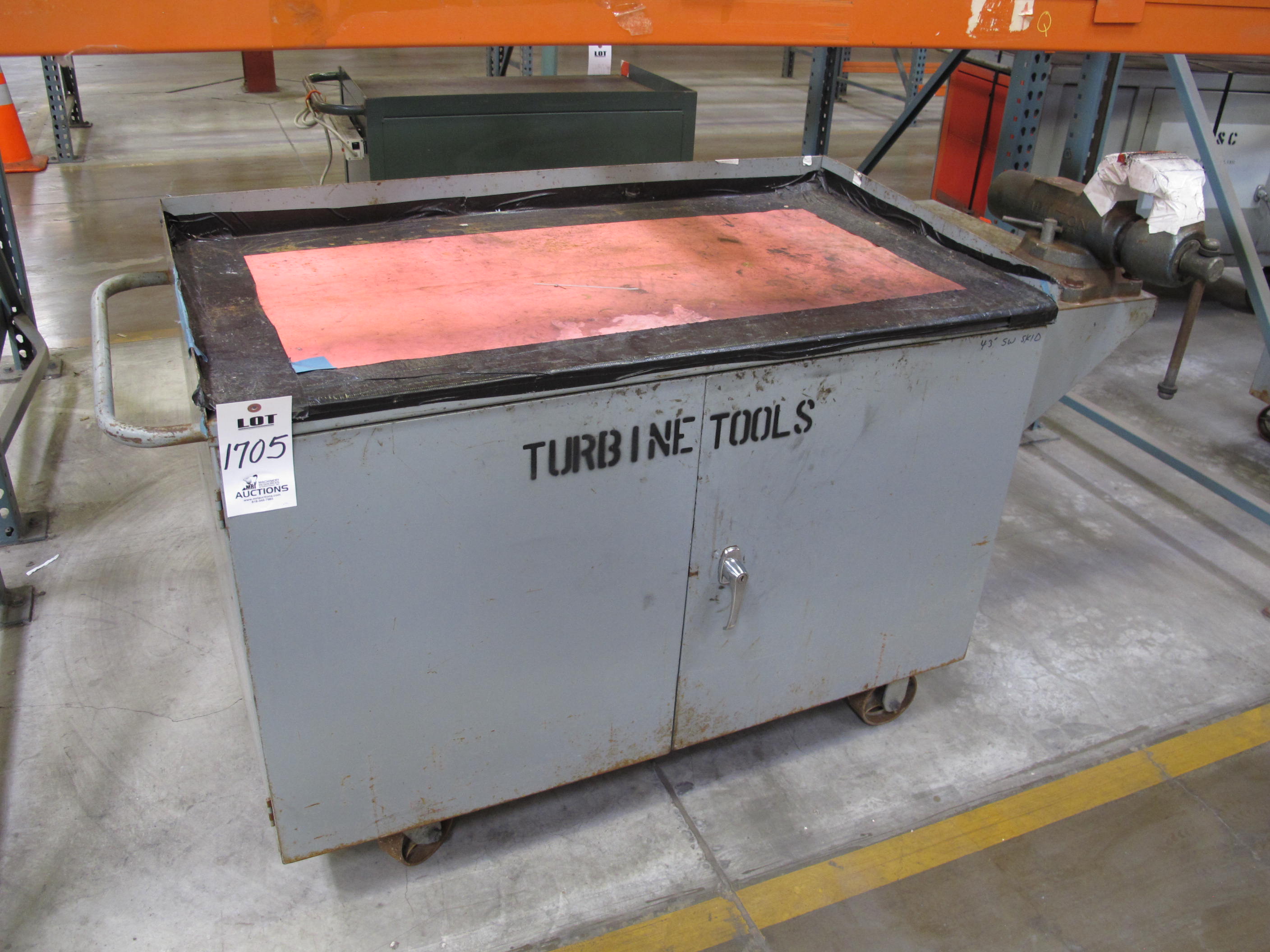 ROLLING PARTS CABINET WITH WILTON VISE. LOADING & HANDLING $15-1705