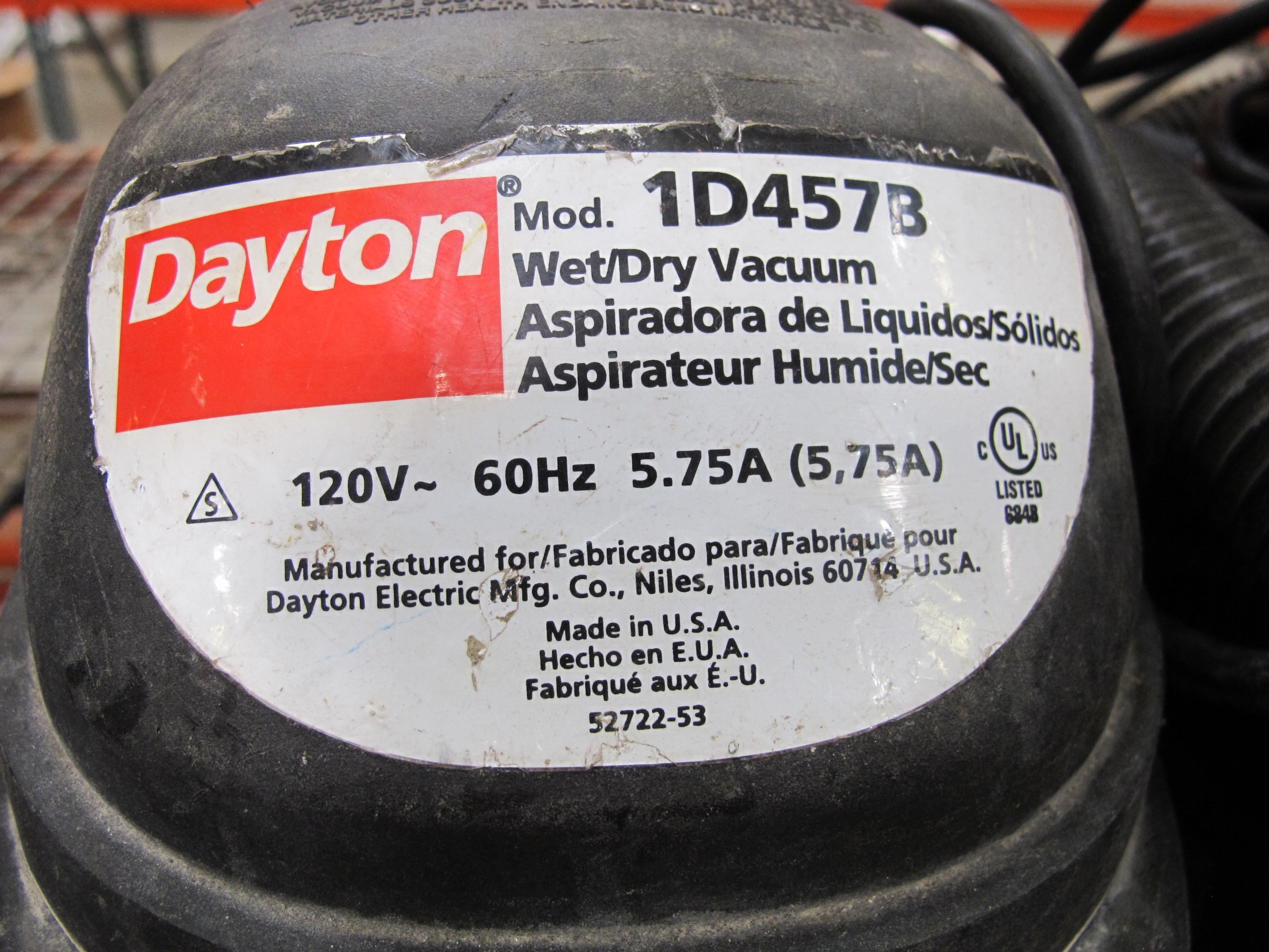 LOT TO INCLUDE: (2) SHOP VAC, "HIPPO" INDUSTRIAL DUTY VACUUM CLEANERS, 1.5 HP, (2) DAYTON WET/DRY VACUUMS, MODEL 1D457B, 120 V, 5.75 A-2059