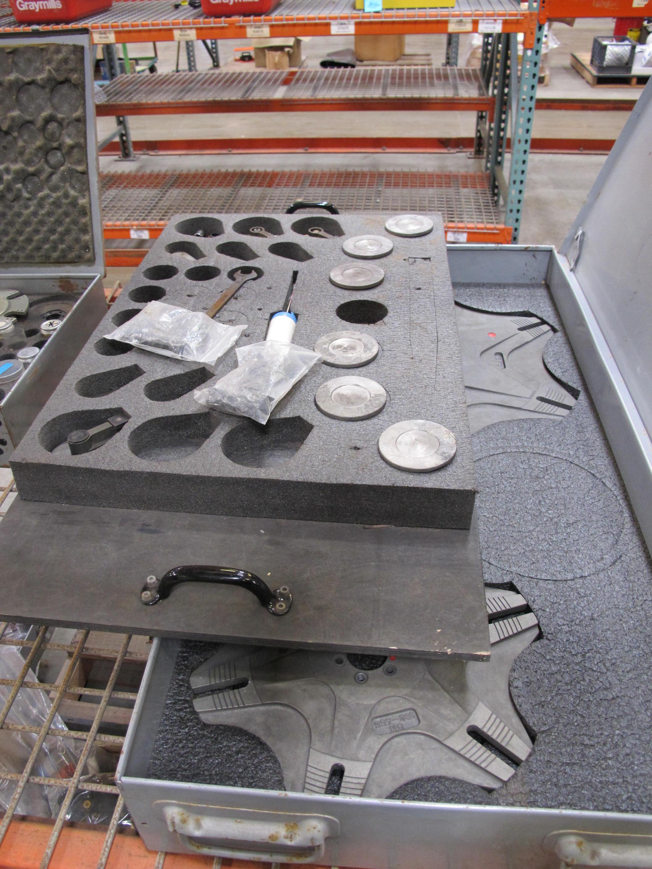 LOT TO INCLUDE: (2) EFCO PORTABLE GATE VALVE GRINDING/LAPPING MACHINE, MODEL SL-2, MACHINE INCLUDES: MACHINE ARM WITH DRIVE MOTOR, ROCKER WITH SEATING FOR MACHINE ARM, BASEPLATE FOR MOUNTING ON VALVE HOUSINGS, CLAMPING COLLARS, GRINDING AND LAPPING TOOLS, FASTENING SCREW CLAMPS, AND INSTRUCTION BOOKLET IN PORTABLE CASE, (2) ASSORTED ABRASIVE DISCS, VARIED SIZES, IN PORTABLE CASE, (5) EFCO TOOLING IN PORTABLE TOOLING-2095