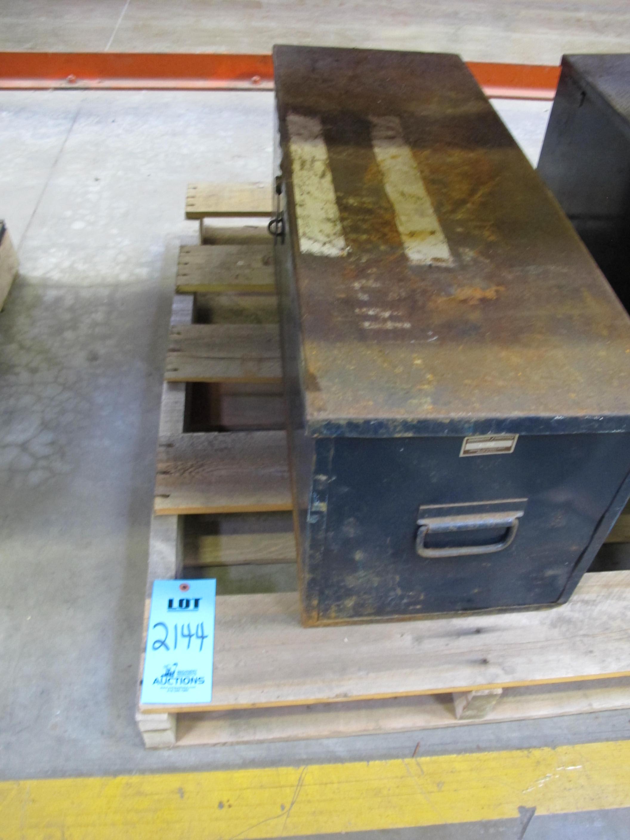 JOB BOX WITH CONTENTS TO INCLUDE: (2) SARGENT INDUSTRIES/SWEENEY DIVISION AIR MOTOR MODEL 2861-98, (1) SWEENEY TORQUE MULTIPLIER, MODEL NUMBER 235, RATIO 7:1, MAX OUTPUT 1400 LB/FT, MISC. PARTS-2144