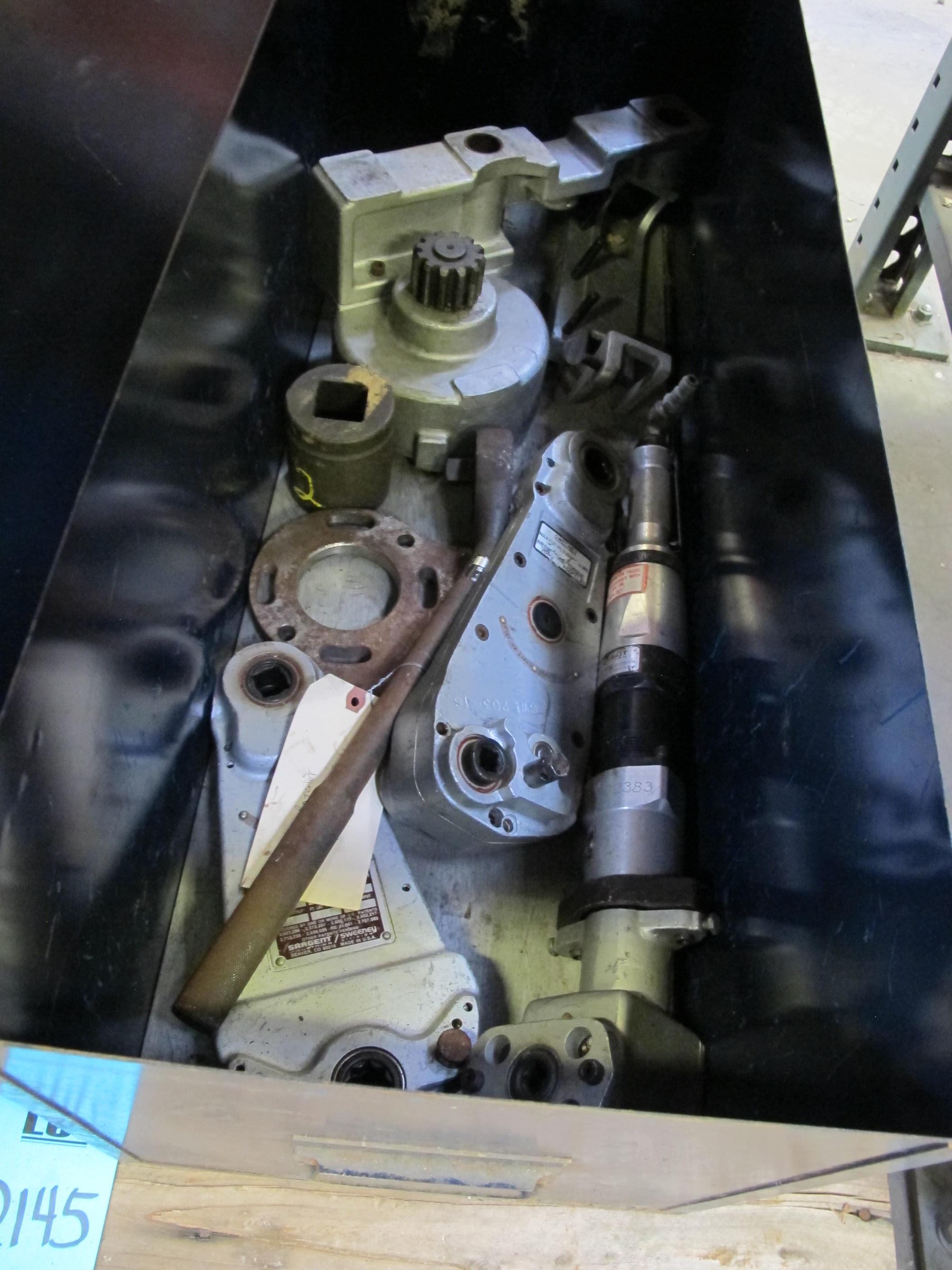 JOB BOX WITH CONTENTS TO INCLUDE: (2) SARGENT INDUSTRIES/SWEENEY DIVISION AIR MOTOR MODEL 201-89, (2) SWEENEY TORQUE MULTIPLIER, MODEL NUMBER 203, RATIO 25:1, MAX OUTPUT 1400 LB/FT, MISC. PARTS-2145