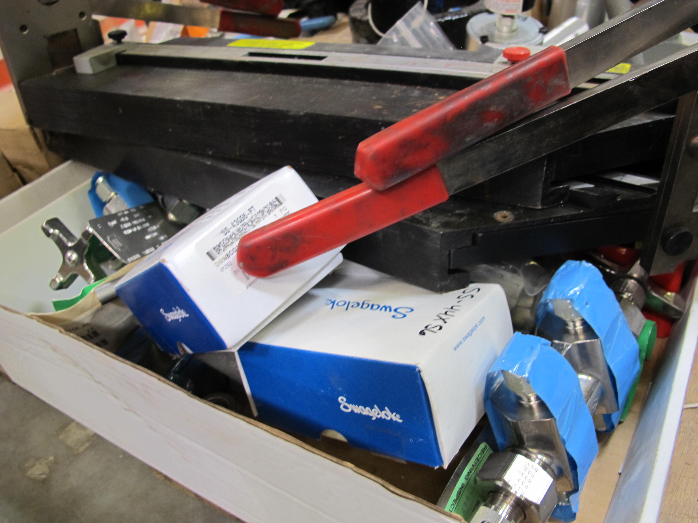 LOT TO INCLUDE BUT NOT LIMITED TO: SWAGELOK VALVE FITTINGS, (2) EST G150 INJECTORS, (2) TUBE CUTTERS, (1) HASKEL MODEL 4B-21 LIQUID PUMP, (5~) TESCOM SELF VENTING REGULATORS, MODEL 44-1327-2082-056, (2~) ITT CONOFLOW AIRPAK FILTER REGULATORS, MODEL GFH60XTKE71G F89, BELLAFRAM AIR PRESSURE REGULATORS, (1) SC PUMP MODEL 600-25-2160