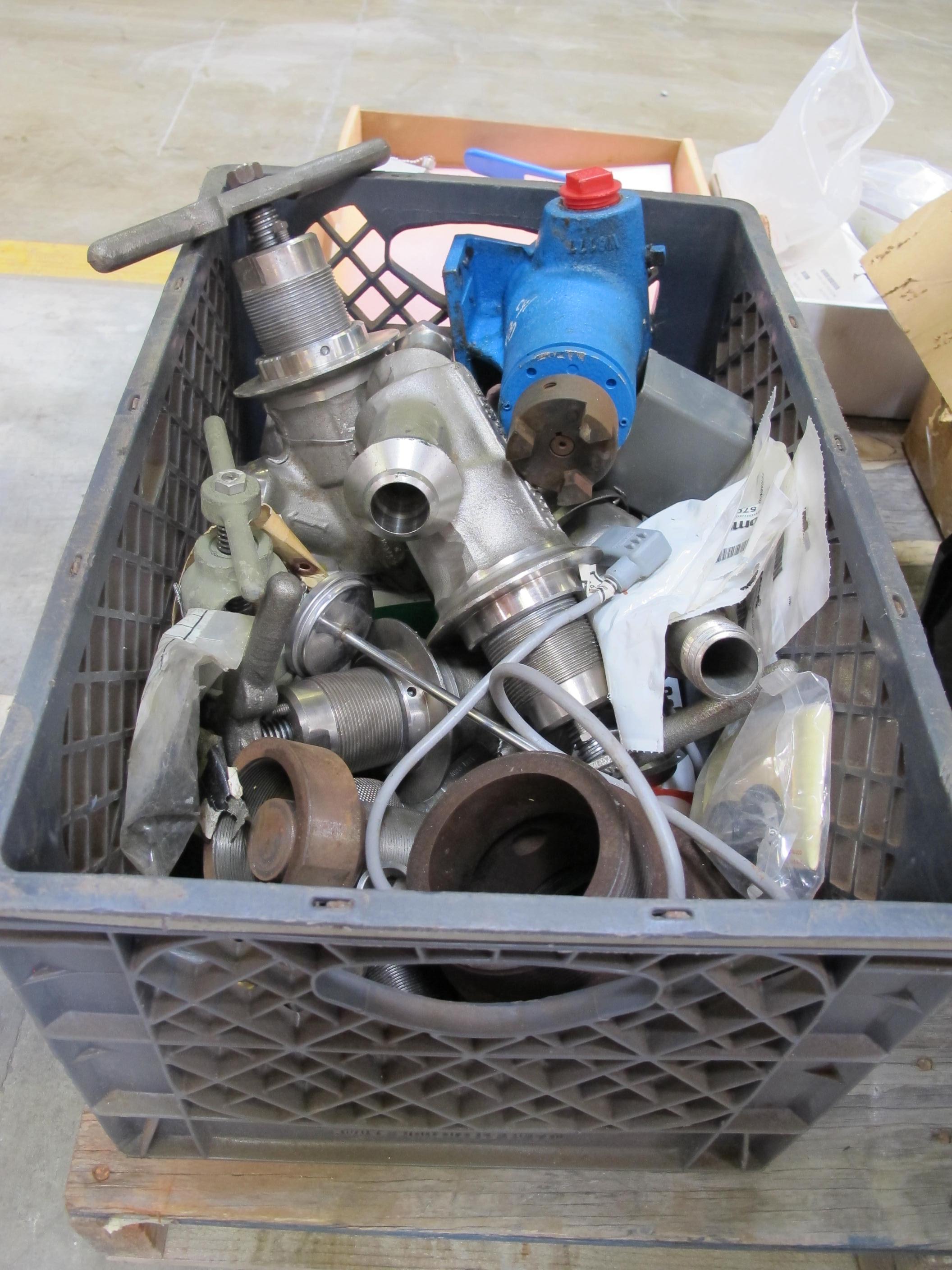 LOT TO INCLUDE: (1) HONEYWELL 1-1/4" VALVE FITTING, 1000WOG, (1) ITT BARTON DIFFERENTIAL PRESSURE UNIT, SAFE WORKING PRESSURE 2500 PSI, SS BELLOWS, MISC. ASHCROFT AND MAGNEHELIC PRESSURE GAUGES, MISC. KEROTEST VALVES, MISC. FLOW GAUGES-2161