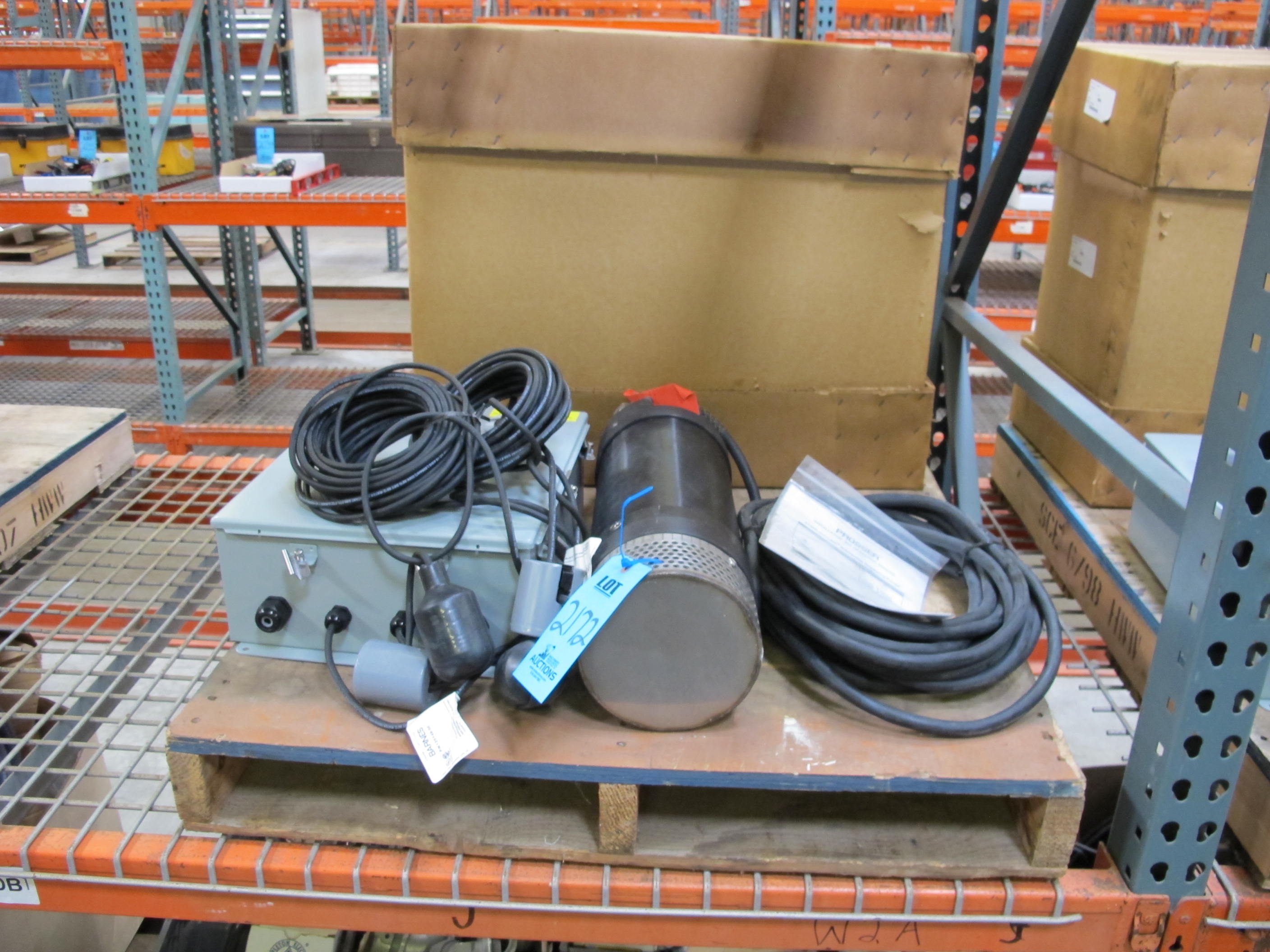 PROSSER STANDARD LINE SUBMERSIBLE DEWATERING PUMP "SUMP PUMP", WITH INSTRUCTION BOOKLET, FLOAT SWITCHES AND CONTROL BOX-2172