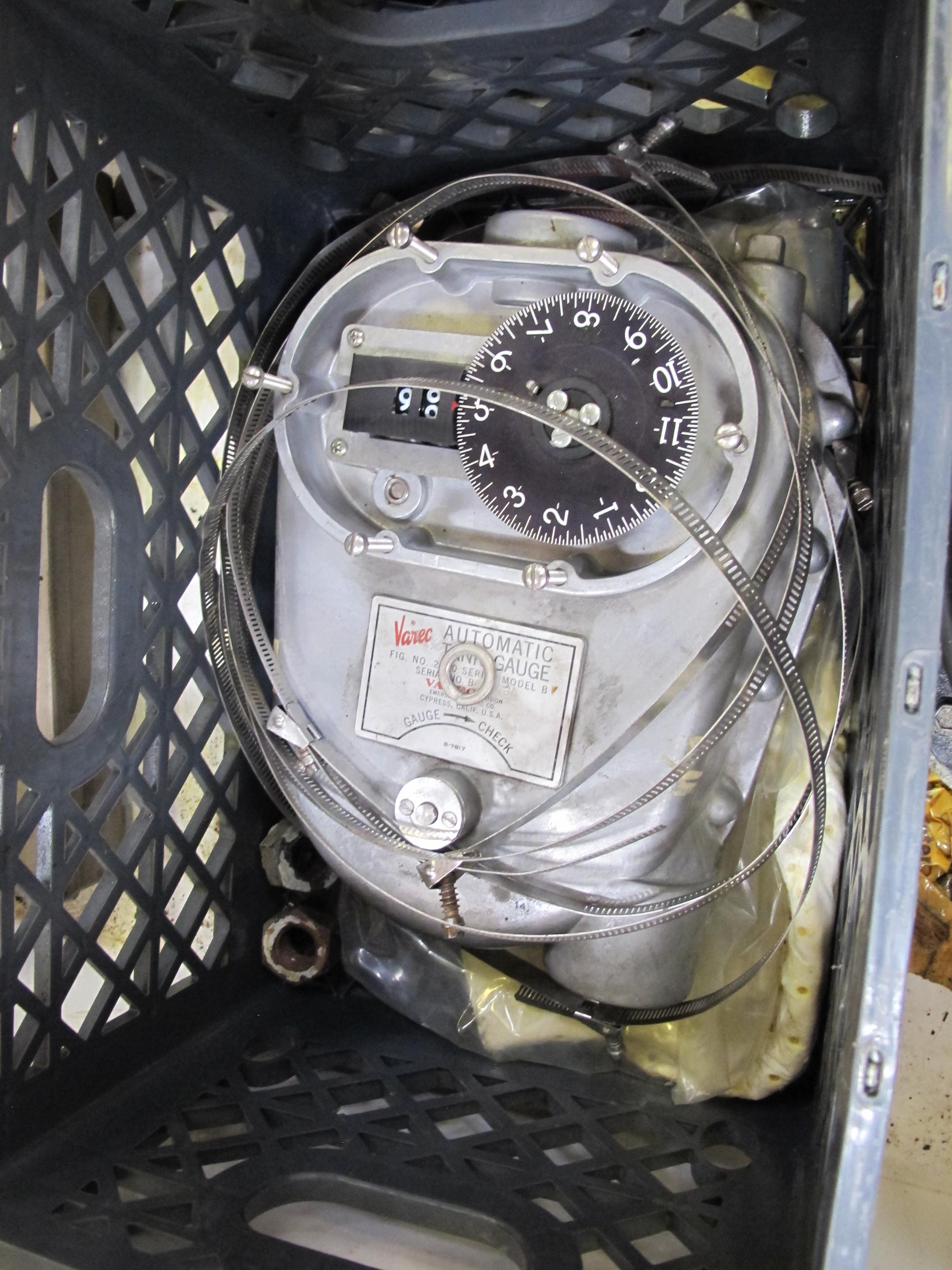 LOT TO INCLUDE: (1) ENERPAC TURBO 2, (1) POWER TEAM HYDRAULIC PUMP, MODEL PE172, 10000 PSI, (1) VAREC AUTOMATIC TANK GAUGE, (1 CRATE) MISC. PARTS-2186