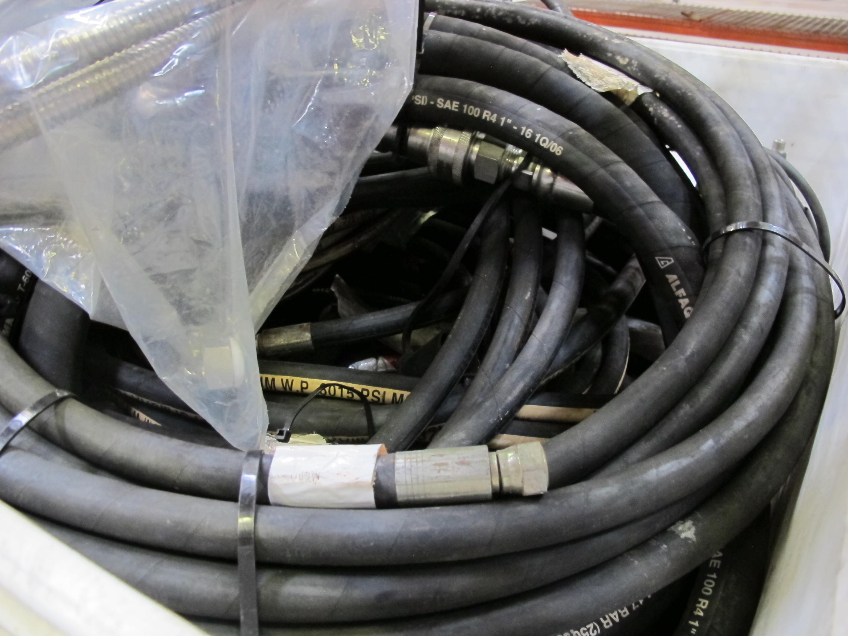 PALLETAINER TO INCLUDE: MISC. PNEUMATIC HOSING, MISC. HYDRAULIC HOSING-2187