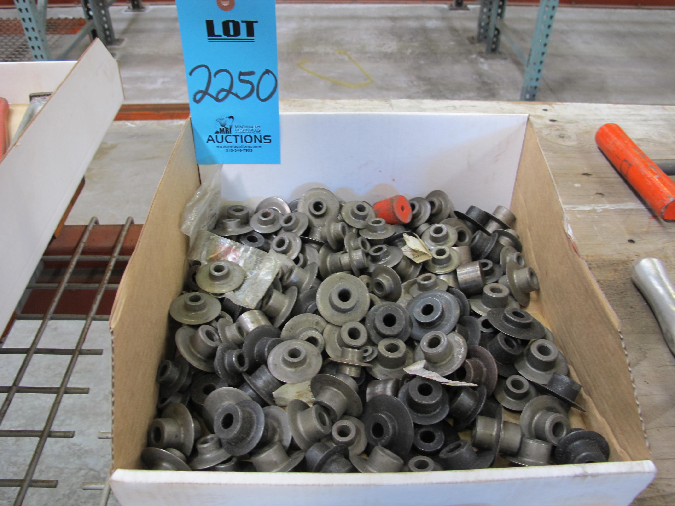 MISC. BLADE ATTACHMENTS FOR PIPE CUTTERS, VARIED SIZES-2250