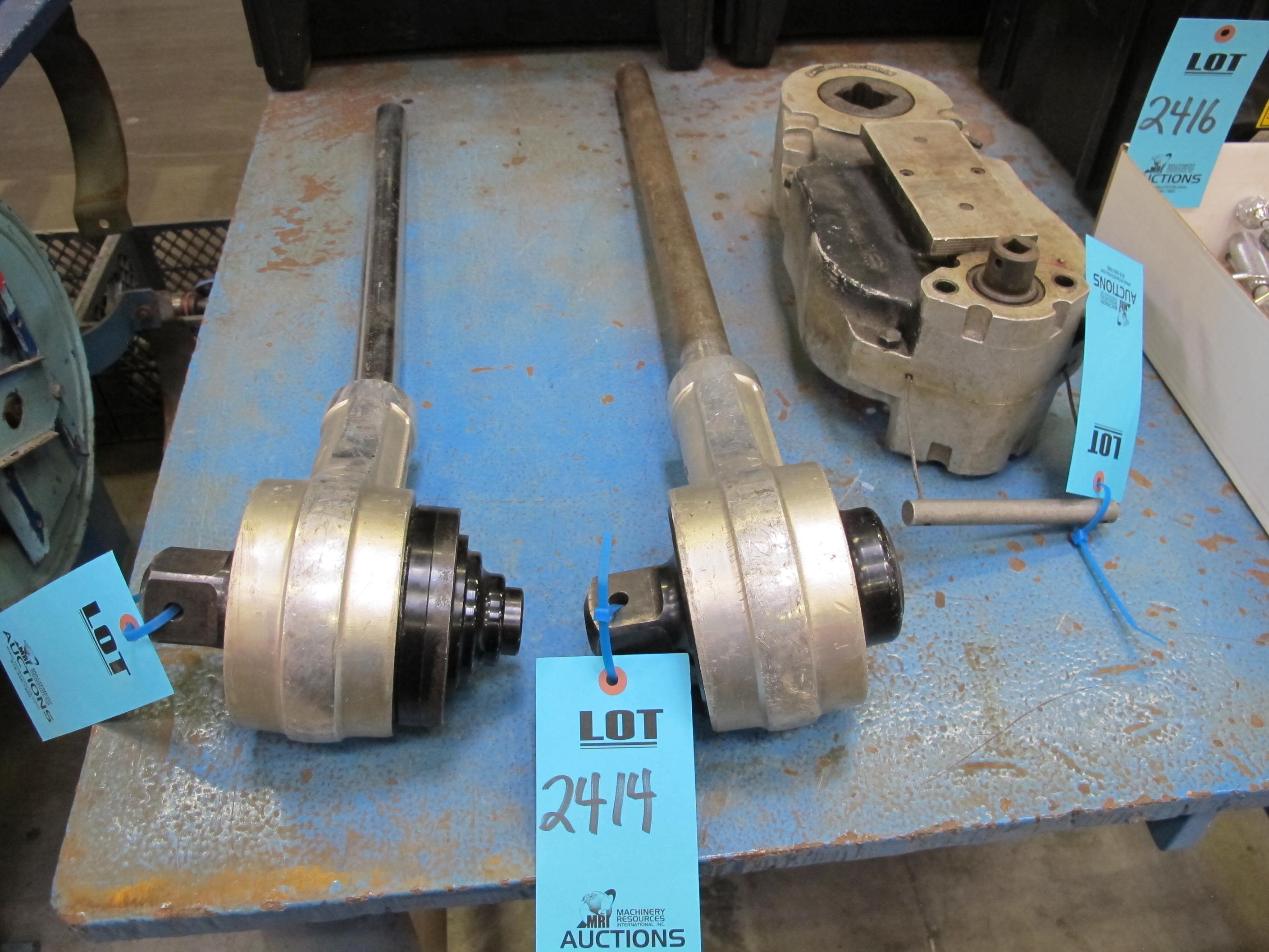 X-4 CORPORATION RATCHETING TORQUE MULTIPLIER HANDLE, MODEL NUMBER TD-400-2414