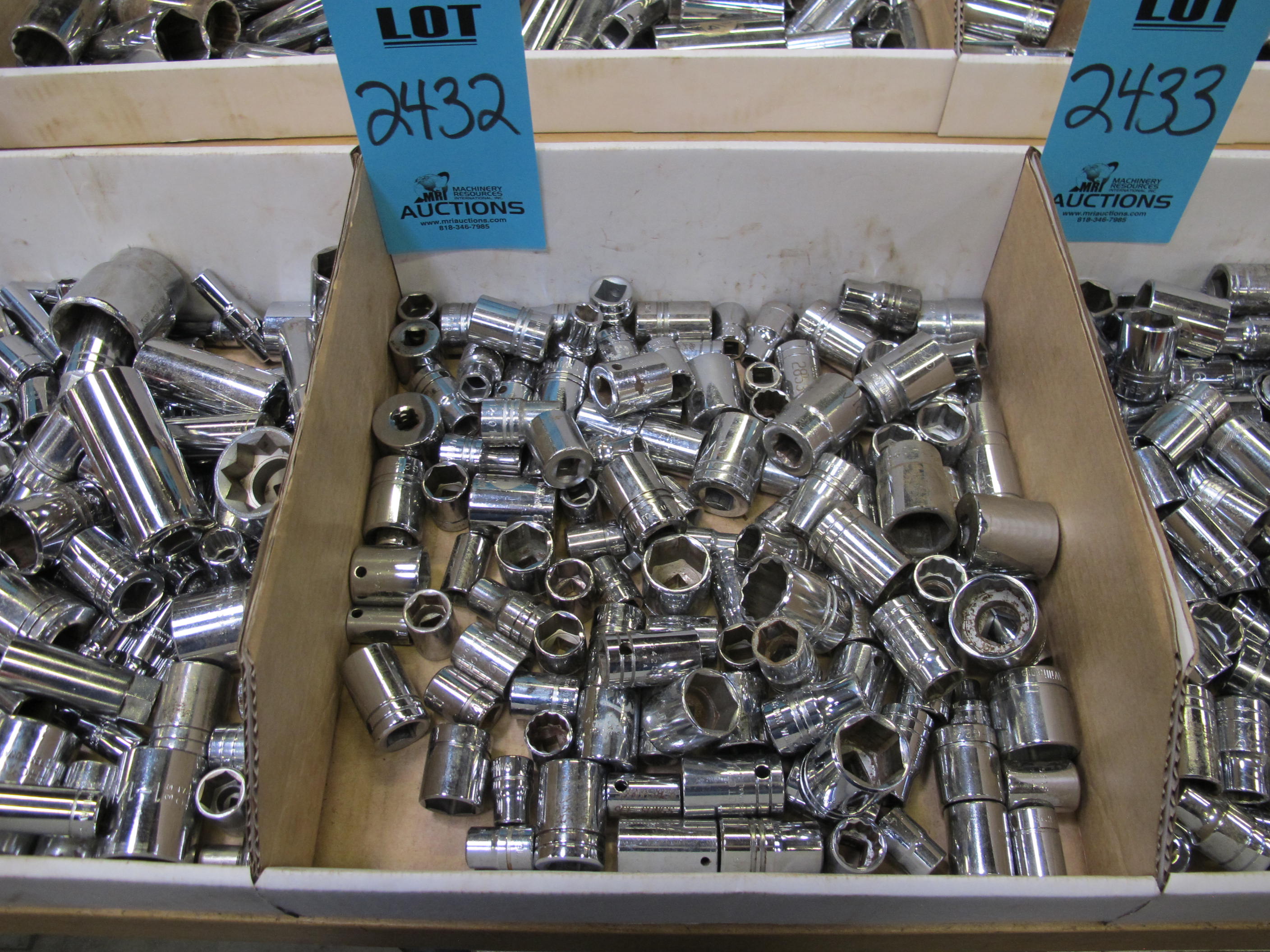 LOT TO INCLUDE WILLIAMS, PROTO, AND ARMSTRONG: 6 AND 12 POINT SOCKETS, VARYING SIZES-2432