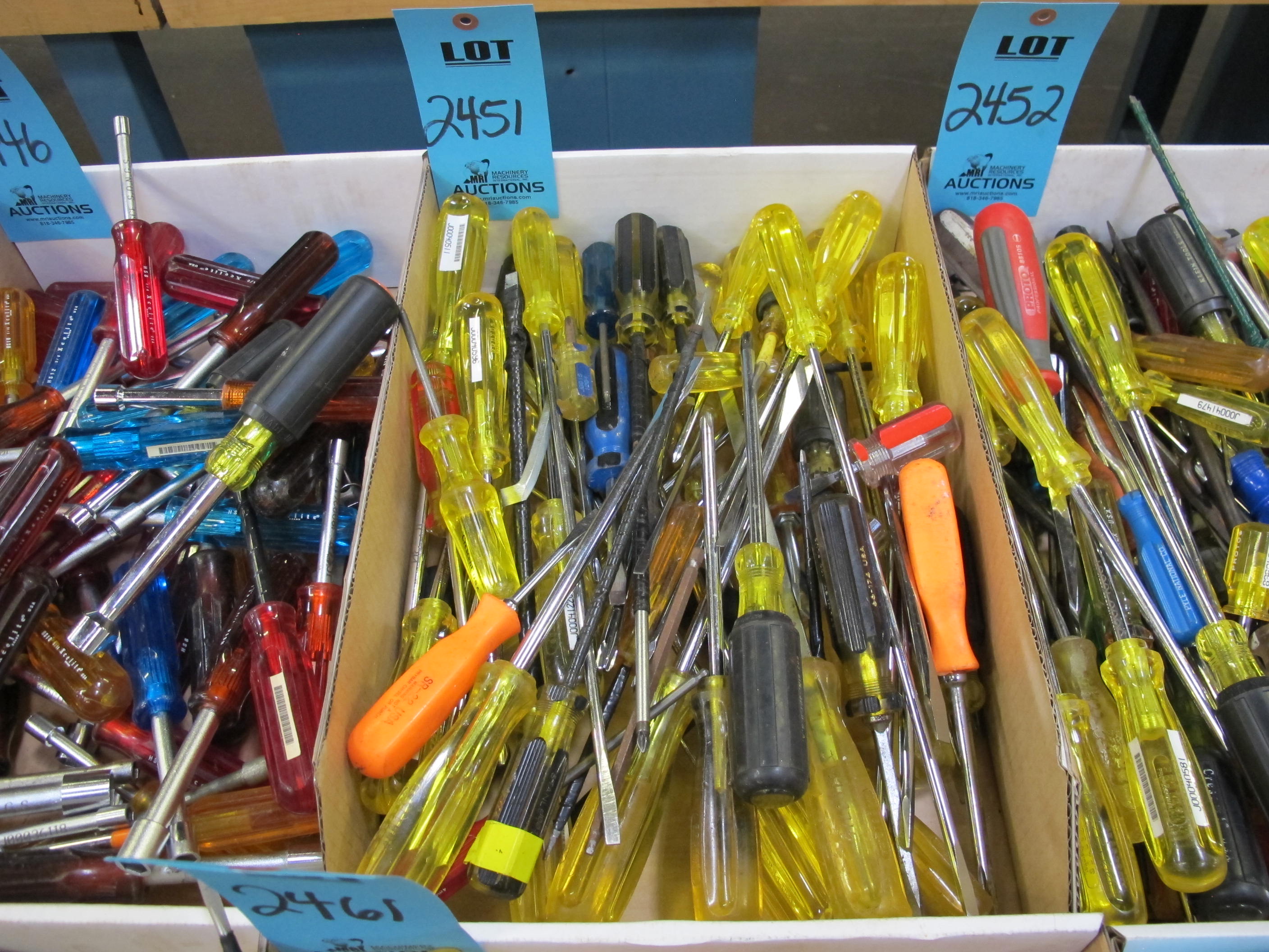 MISC. SCREWDRIVERS, VARIED SIZES-2451