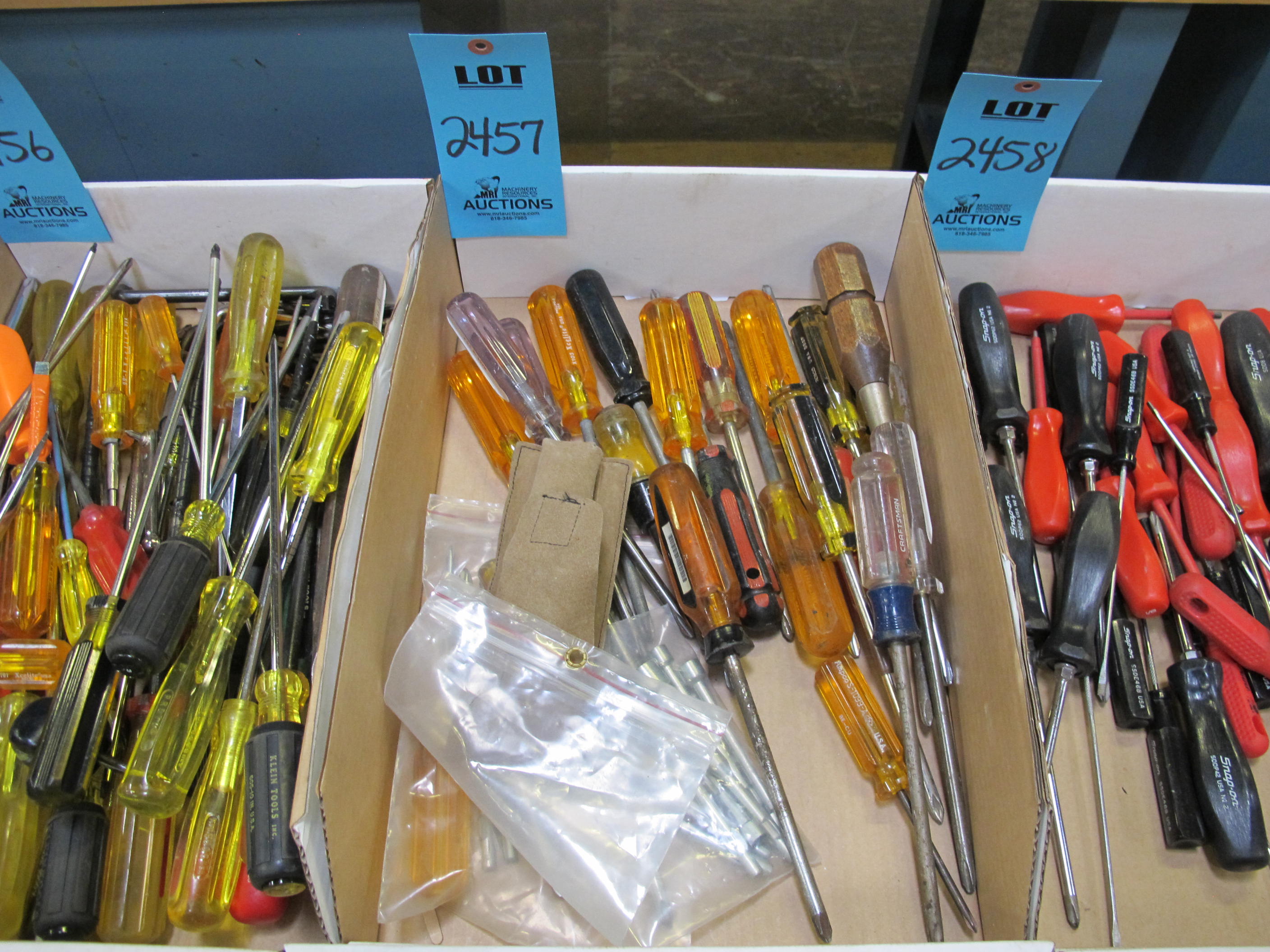 MISC. SCREWDRIVERS, VARIED SIZES-2457