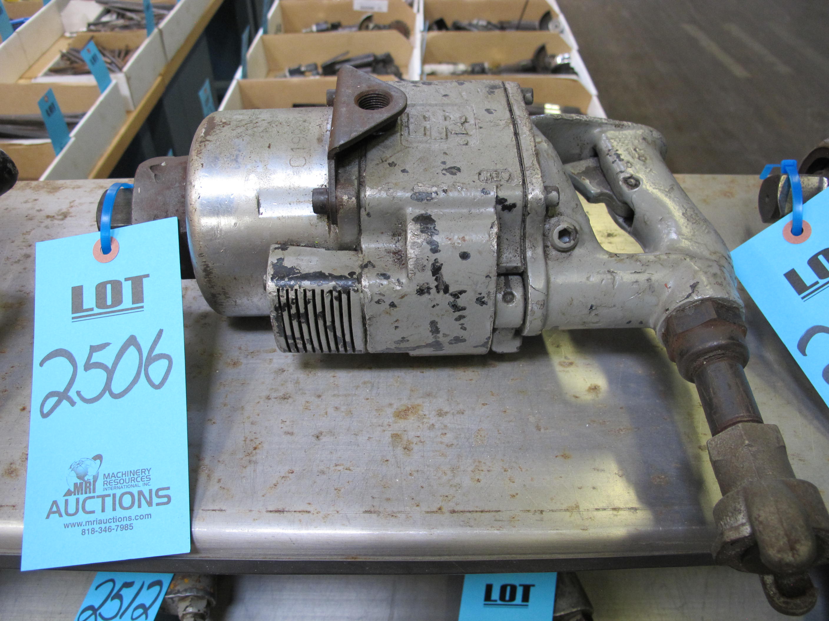 INGERSOLL RAND PNEUMATIC IMPACT DRIVER, 1"-2506