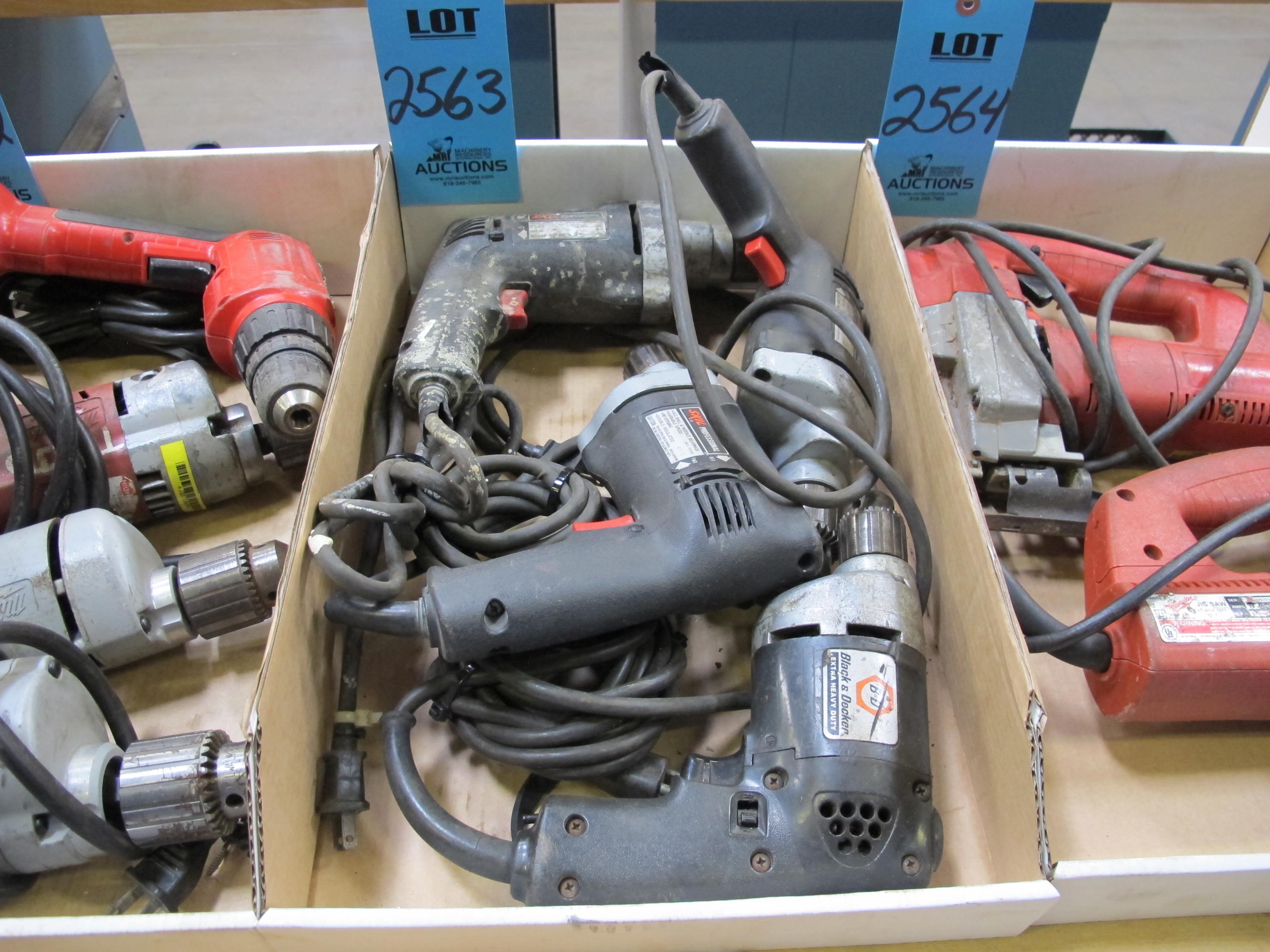 (4) SKILL AND BLACK&DECKER ELECTRIC DRILLS-2563