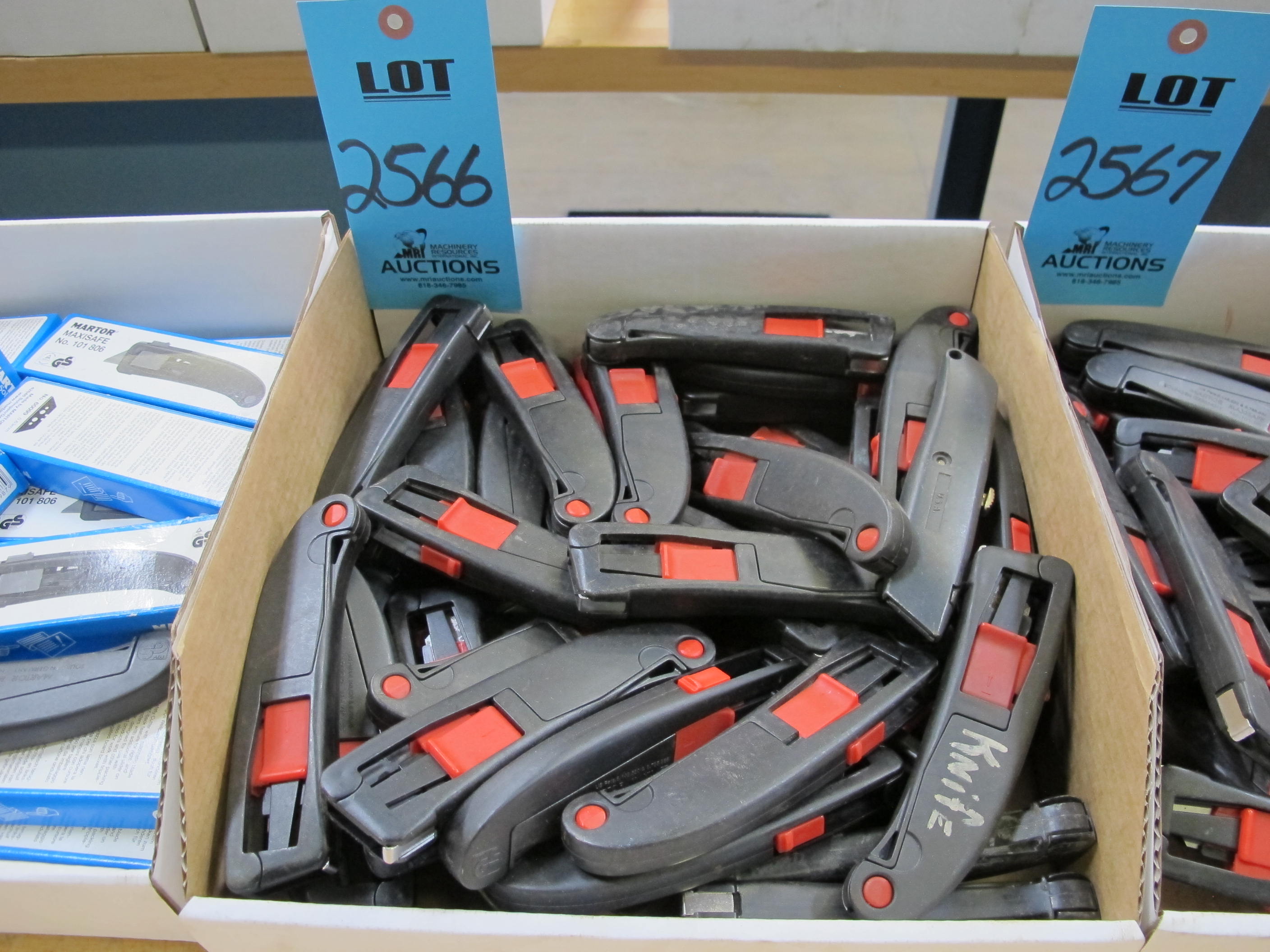 MORTOR MAXISAFE BOX CUTTERS, MODEL NUMBER 101-806-2566