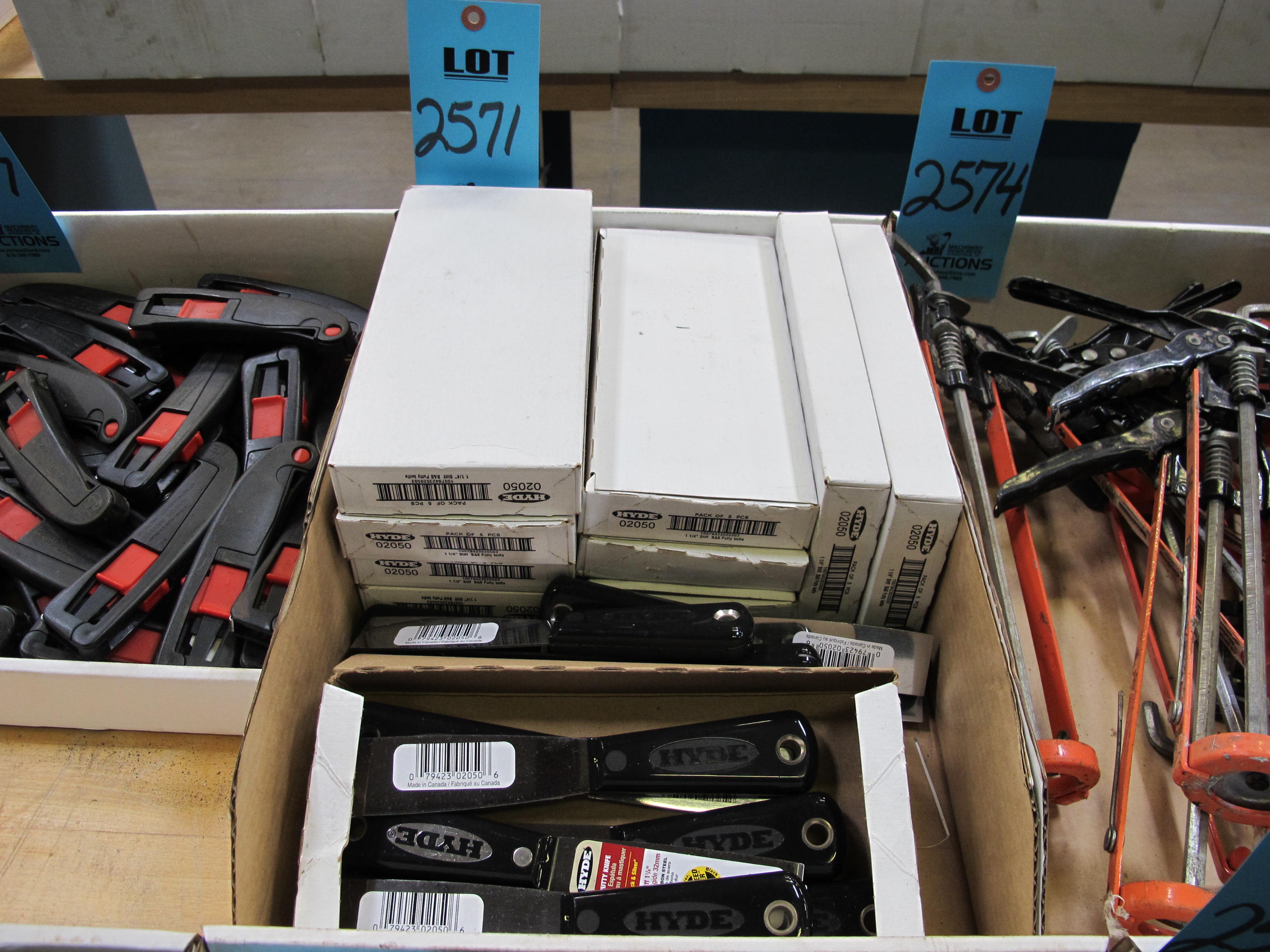 MISC. HYDE UTILITY KNIVES, 1 1/4", NEW IN BOX-2571