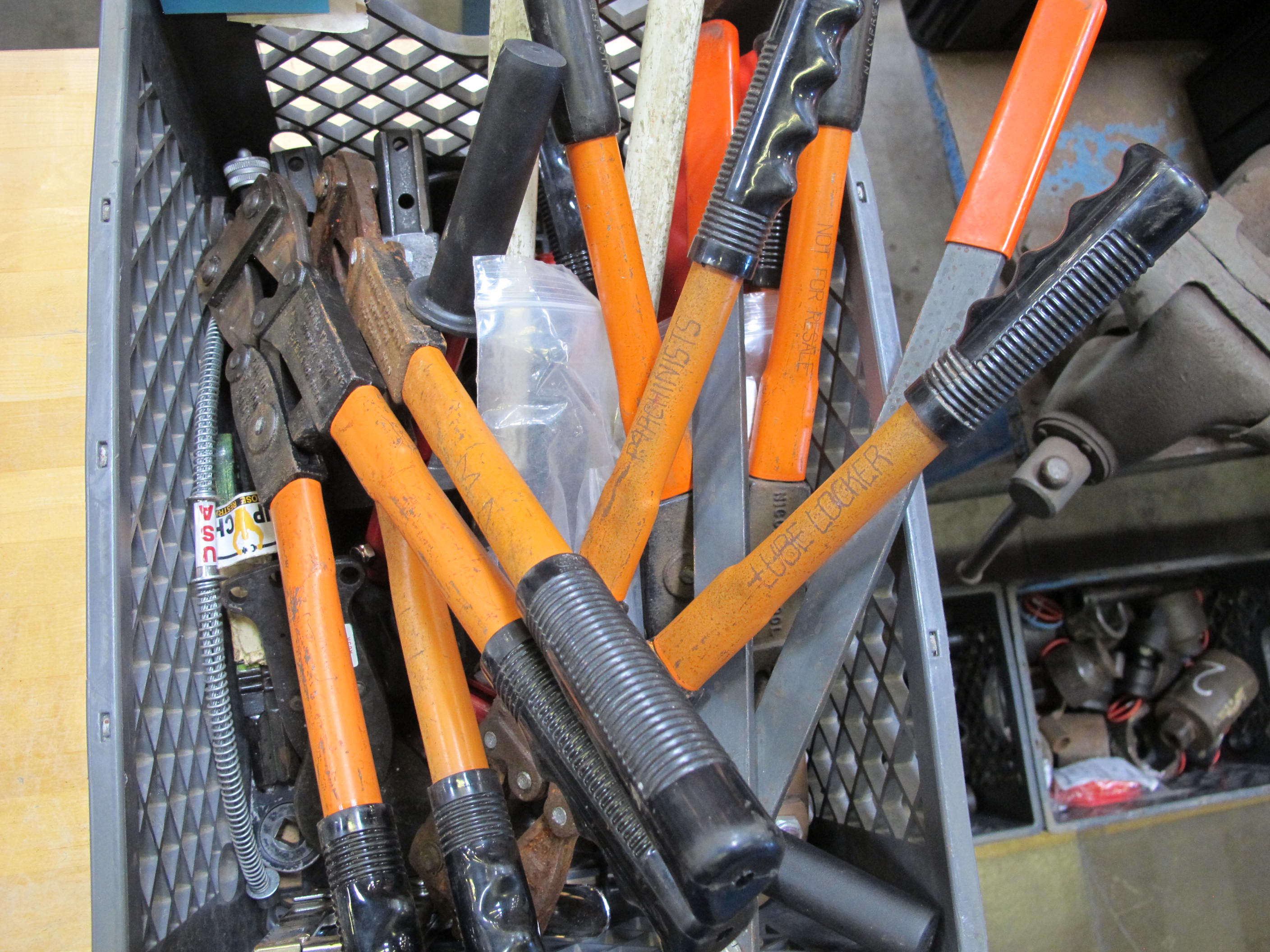 MISC. NIKOPRESS TOOLS, CABLE CUTTER HEADS AND ACCESSORIES-2586