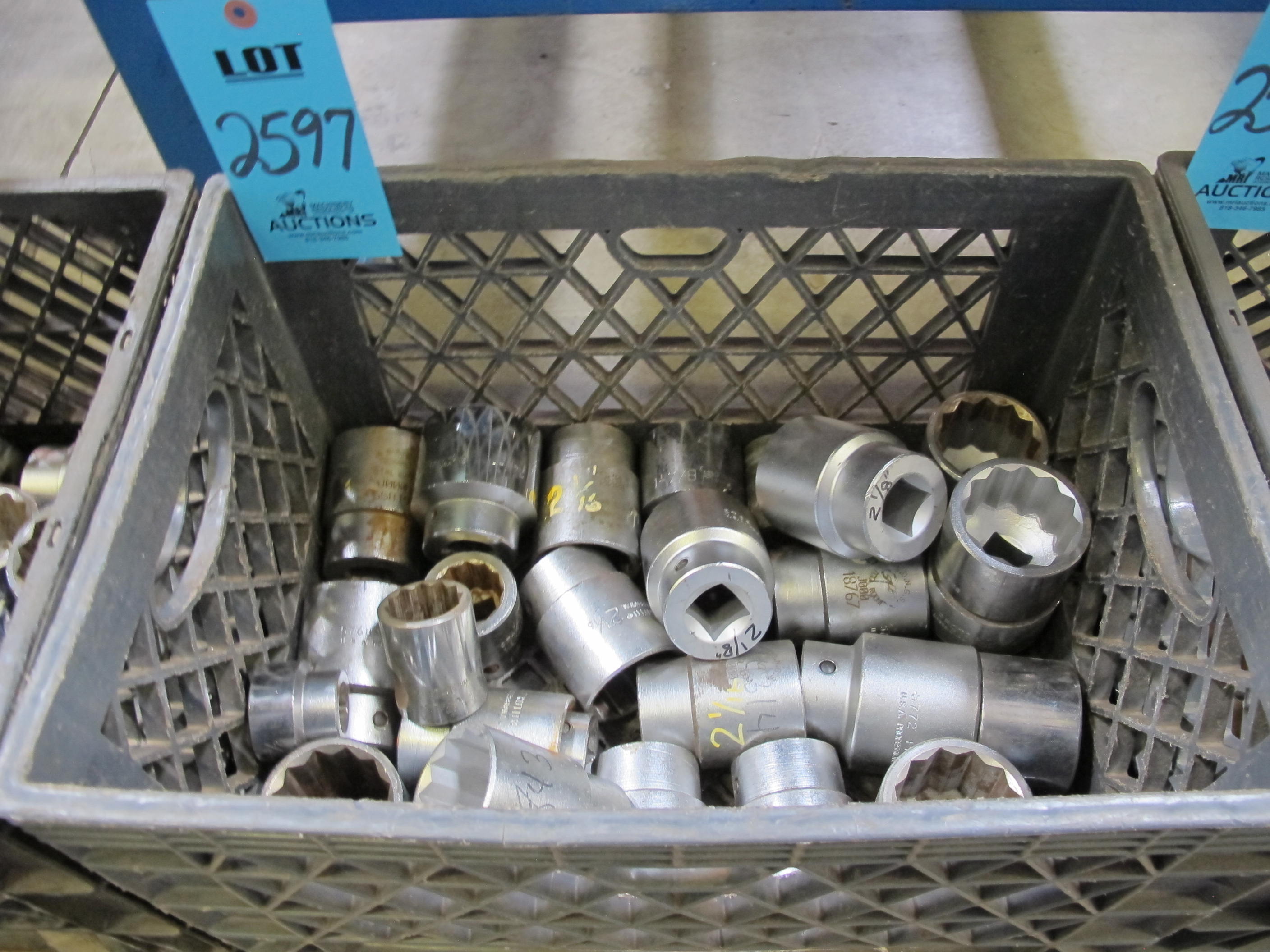 LARGE QUANTITY MISC. SOCKETS-2597