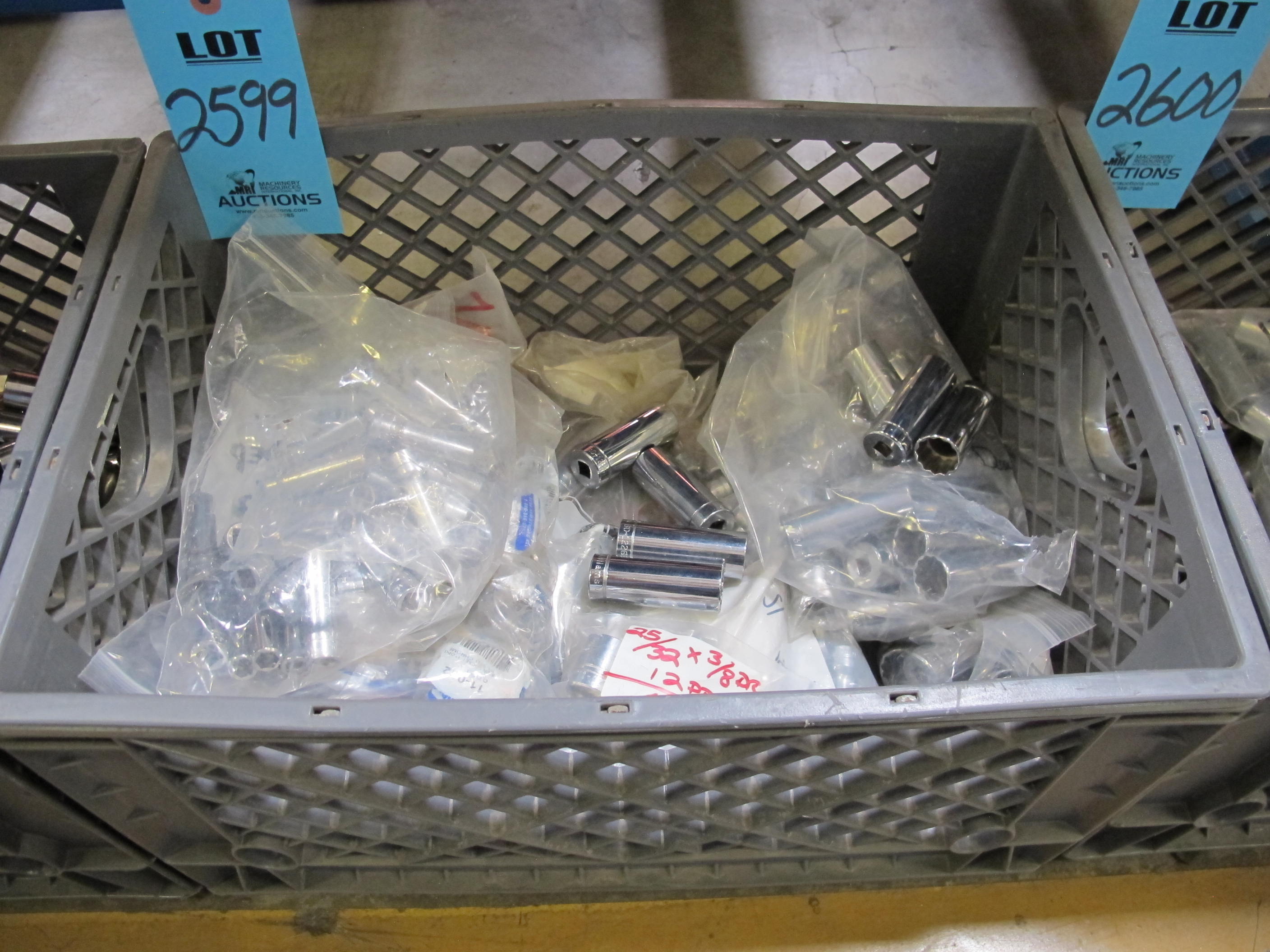 LARGE QUANTITY MISC. SOCKETS-2599