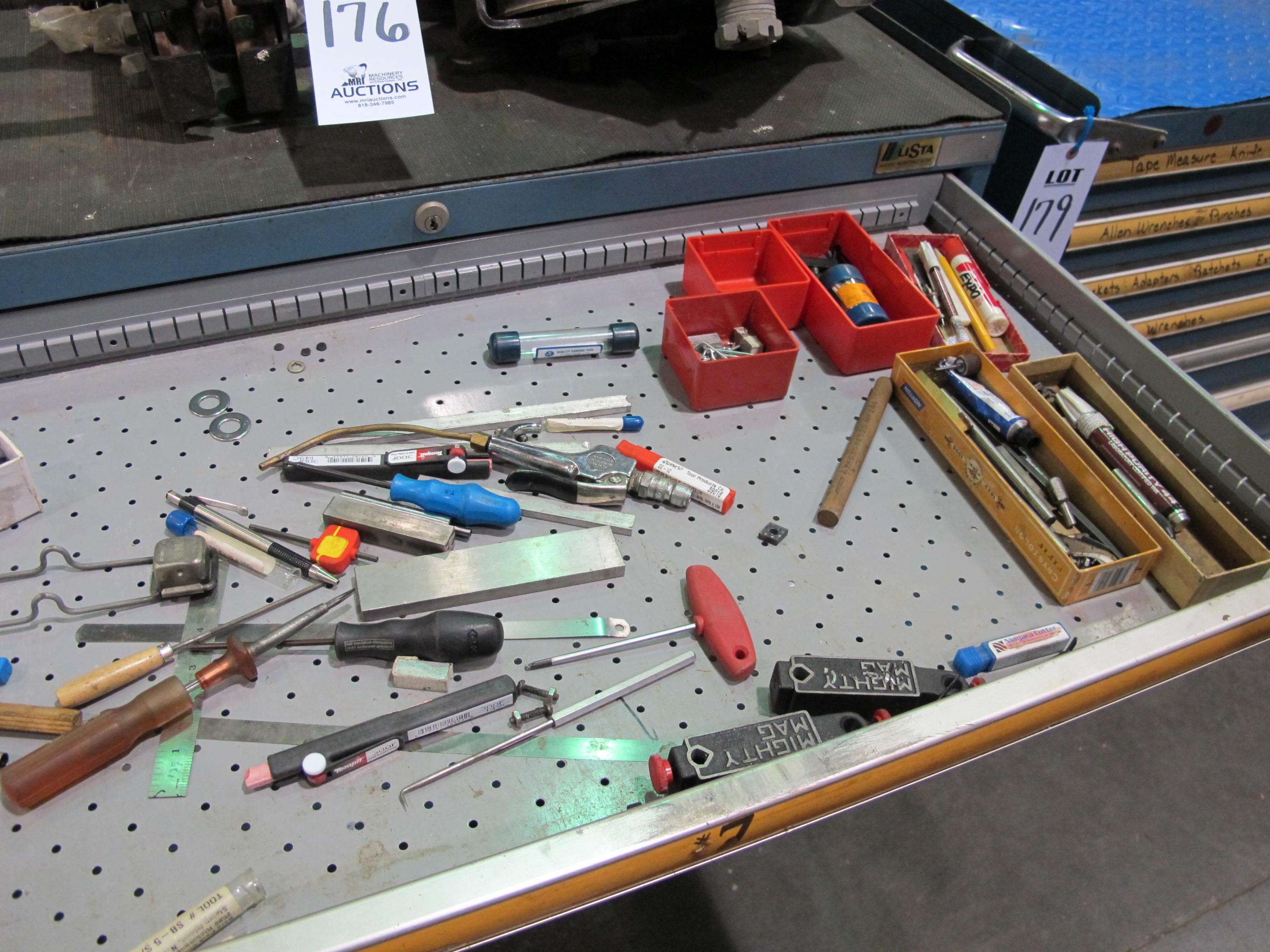 LISTA 7-DRAWER TOOL CABINET W/ CONTENTS (T-10) LOADING & HANDLING FEE $50-178