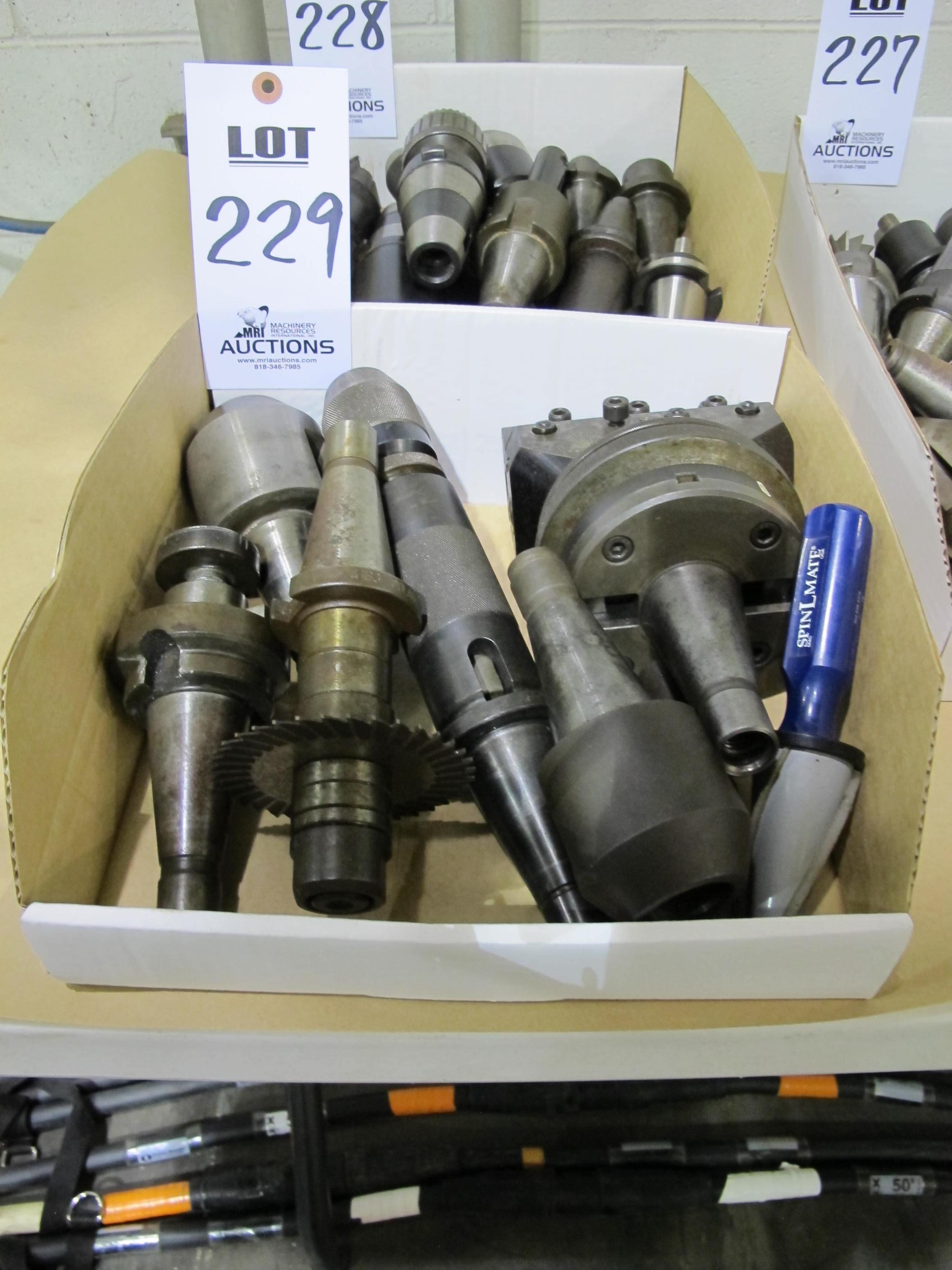 LOT ASST'D TOOL HOLDERS (T-10) LOADING & HANDLING FEE $10-229