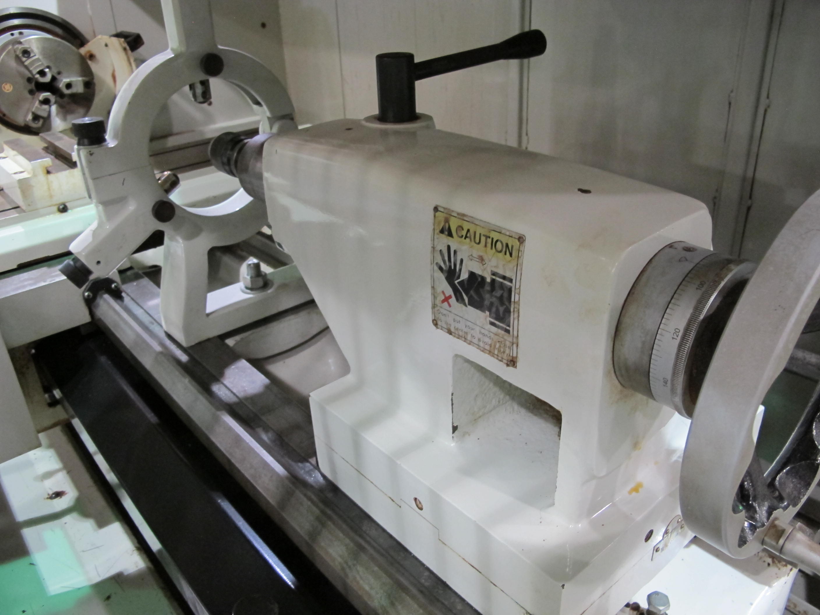 TRAK TRL 1840 SX CNC FLAT BED LATHE, PROTO TRAK SLX CNC CONTROL, 18.5" X 40" CC, 9" SWING OVER CROSS SLIDE, 2500 RPM GEARED HEADSTOCK, 2.36" SPINDLE BORE, 3- JAW CHUCK, TAILSTOCK, S/N 1073CQ15857 (T-10) LOADING & HANDLING FEE $500-260