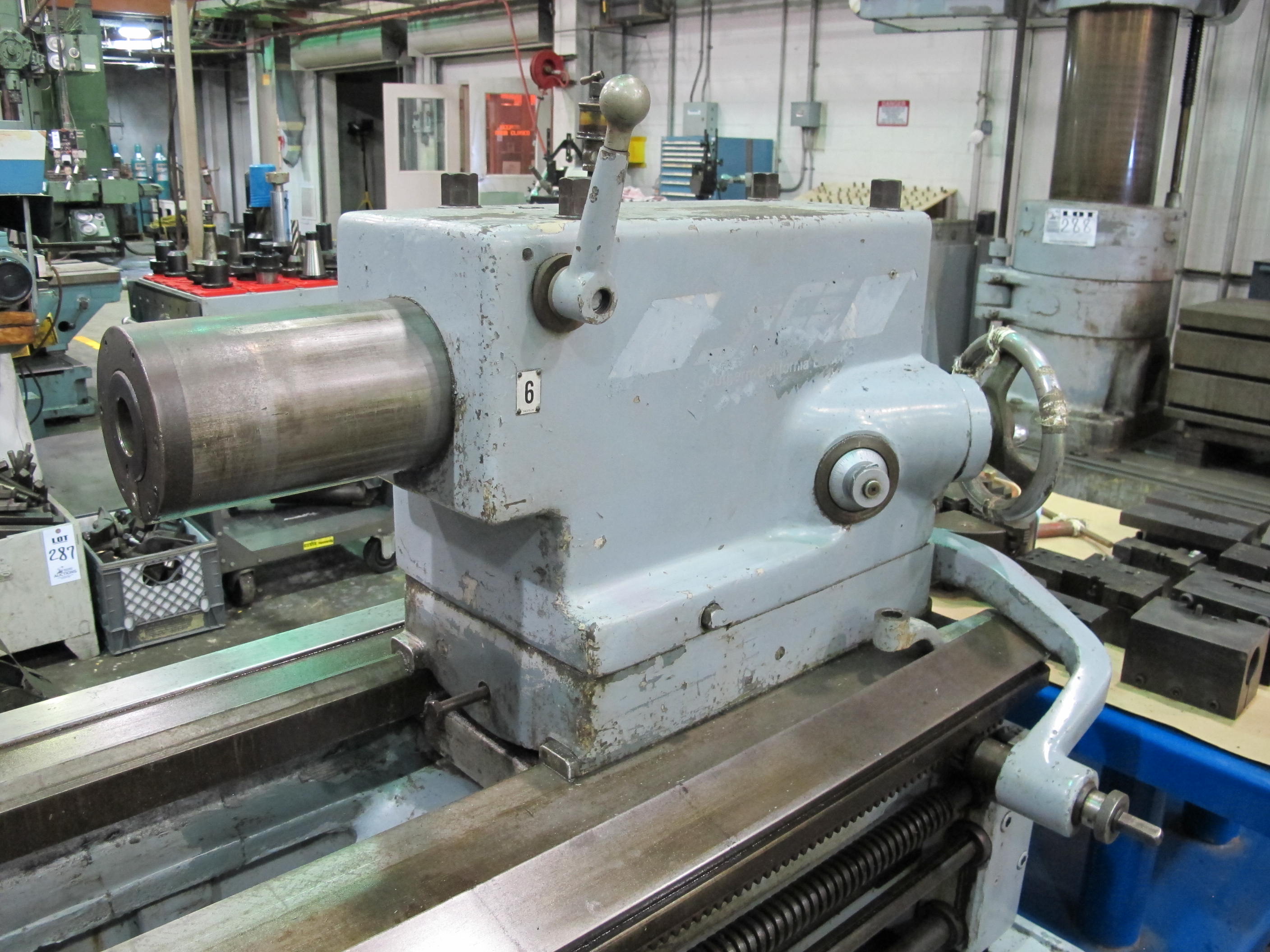 LEBLOND 2516 HEAVY DUTY ENGINE LATHE, 28" X 150" CC, 11.75" SWING OVER CROSS SLIDE, 10" 4 JAW CHUCK, 4" HOLE THRU, 22.4-1120 RPM, TAPER ATTACHMENT, (2) STEADY REST, THREADING, COOLANT SYSTEM, SONY DRO, S/N 3NFI1288 (T-10) LOADING & HANDLING FEE $550-276