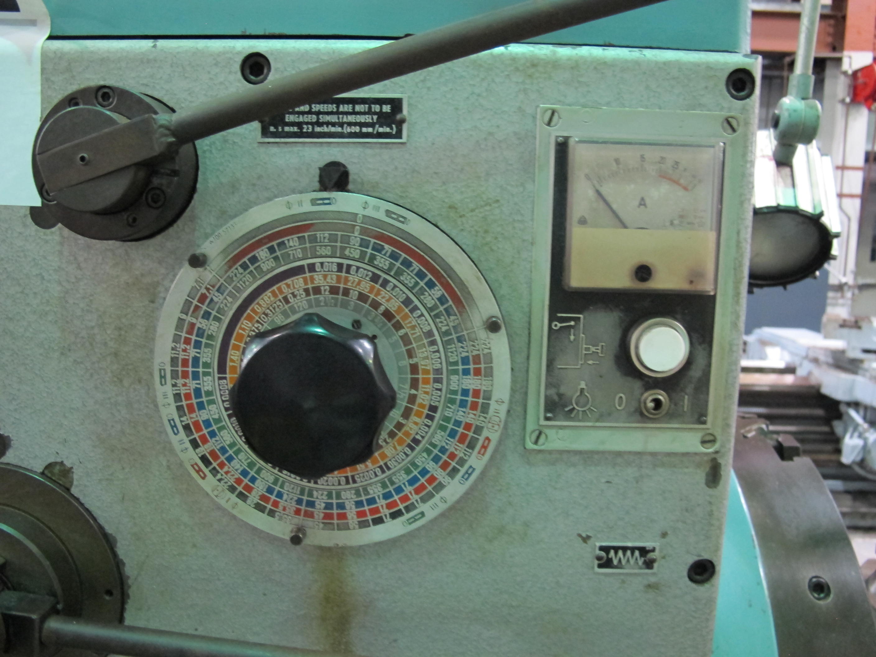 TOS W100A TABLE TYPE HORIZONTAL BORING MILL, 3.93" SPINDLE, ISO 50 TAPER, MAX DIAMETER FACE TURNING: 35.43", TRAVELS: X- 63", Y-44", Z-49", 49" X 49" ROTARY TABLE, 6,600 LB CAPACITY TABLE, TAIL STOCK, FACING HEAD, NUMBER OF SPEEDS 23, 1120 RPM, 4 AXIS DRO, 15 HP, S/N 26-28 (T-10) LOADING & HANDLING FEE $1,500-279