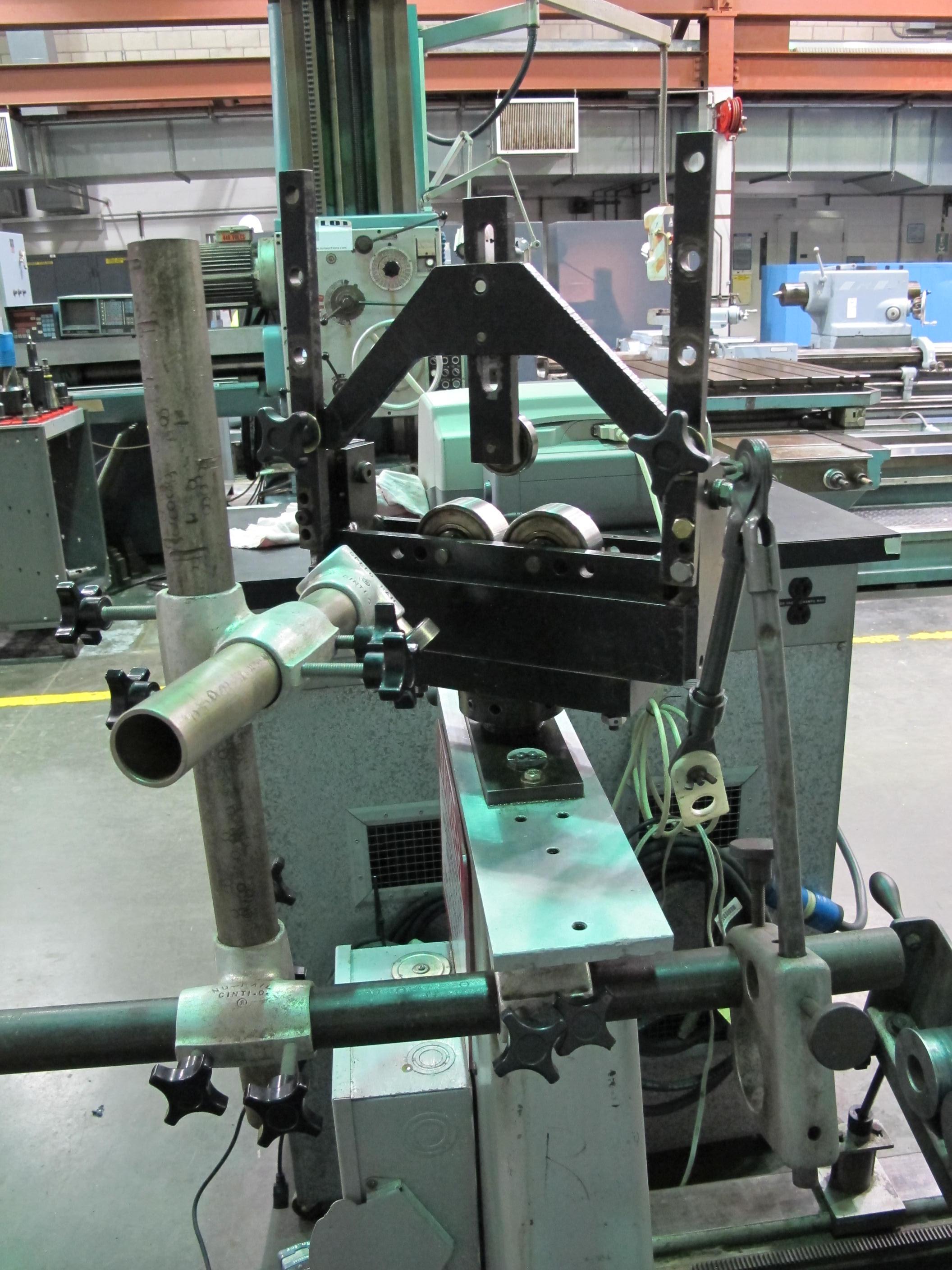 IRD MODEL B50-5V BALANCING MACHINE S/N G230532 (T-10) LOADING & HANDLING FEE $500-298