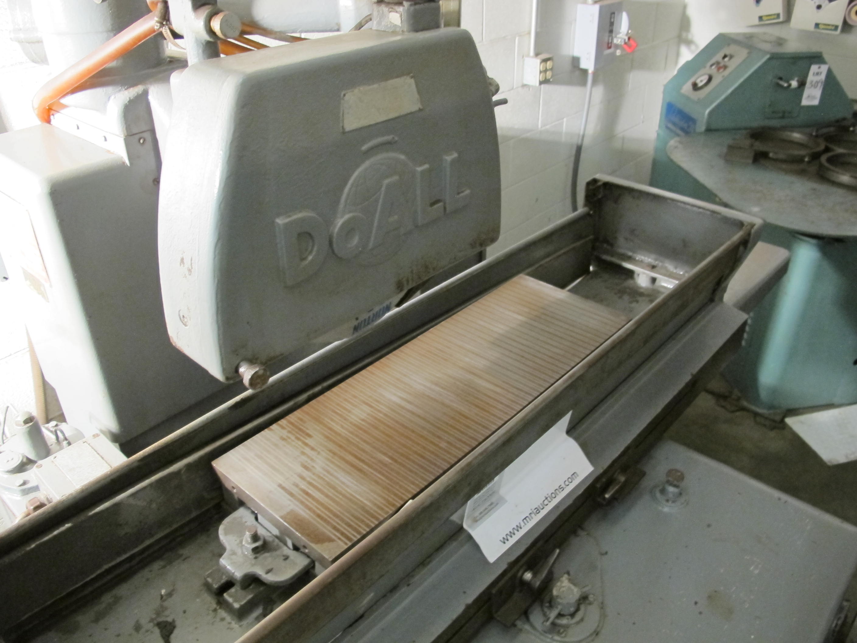 DOALL MODEL D824-12 8"X24" SURFACE GRINDER S/N 222-76437 (T-10) LOADING & HANDLING FEE $300-305