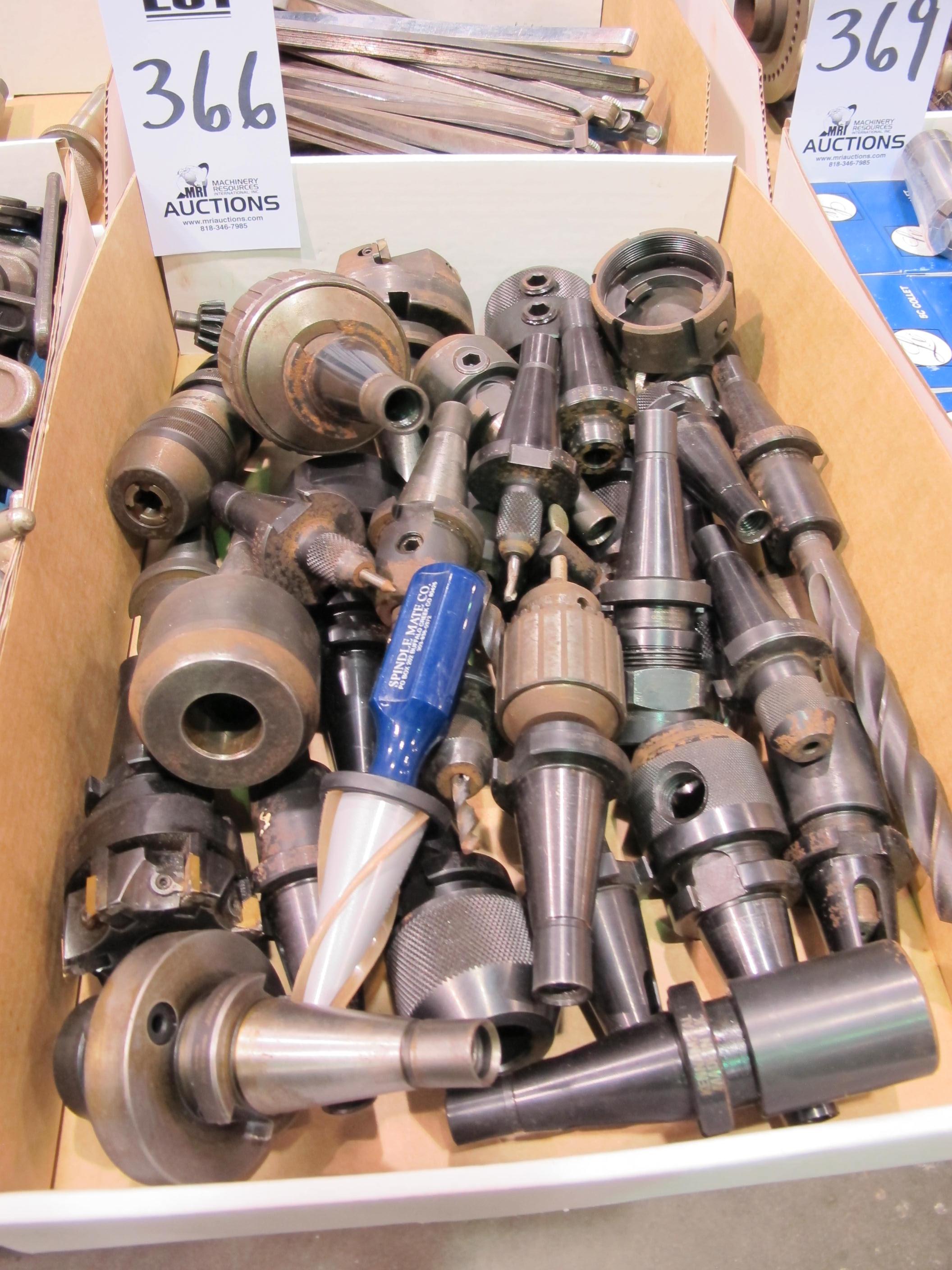 LOT ASST'D TOOL HOLDERS (T-10) LOADING & HANDLING FEE $10-366
