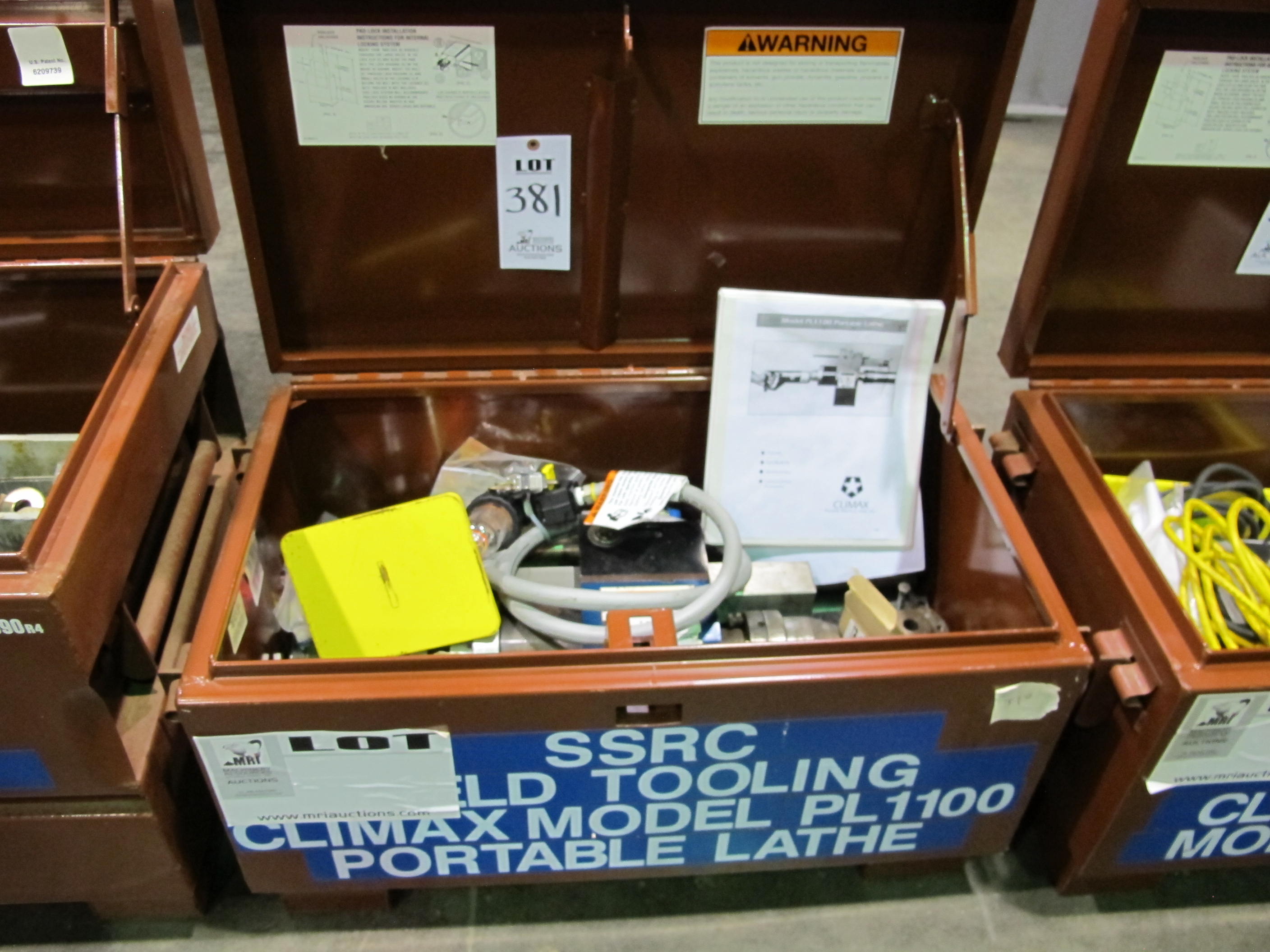 CLIMAX MODEL PL1100 PORTABLE LATHE W/ JOB BOX (T-10) LOADING & HANDLING FEE $50-381