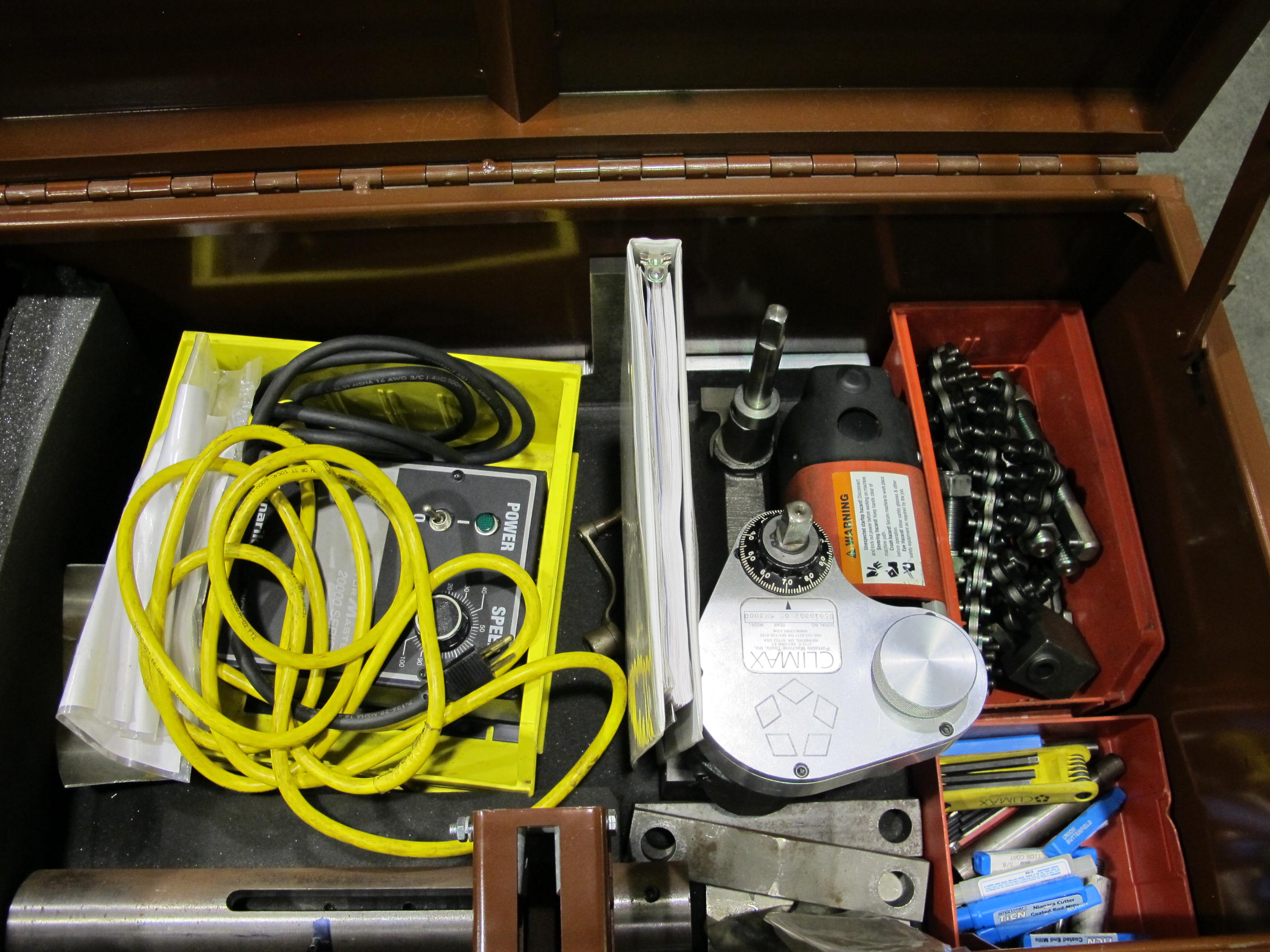 CLIMAX MODEL KM3000 PORTABLE KEY MILL (T-10) LOADING & HANDLING FEE $50-382